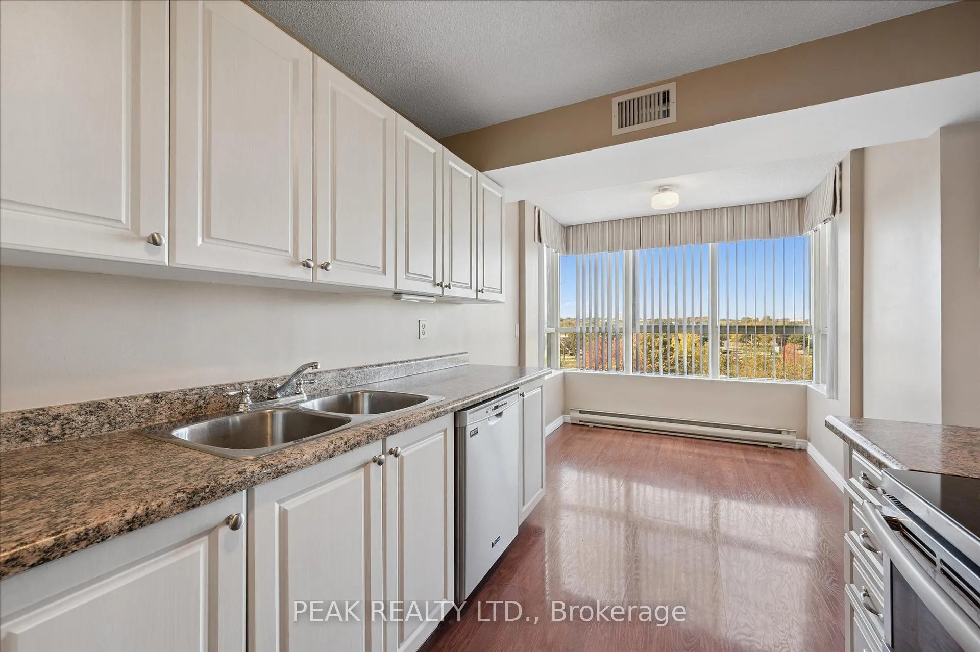 Photo 17 of Unit 702, 30 Blue Springs Drive, Waterloo — HOMEH