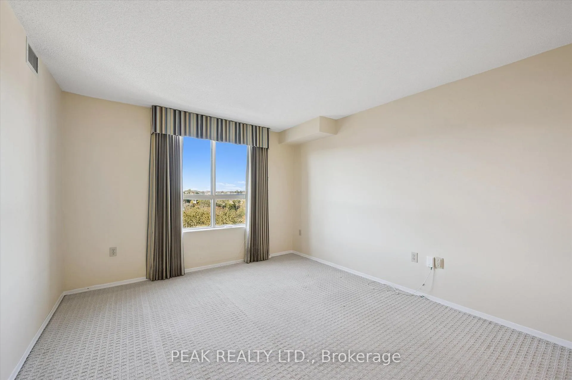 Photo 21 of Unit 702, 30 Blue Springs Drive, Waterloo — HOMEH