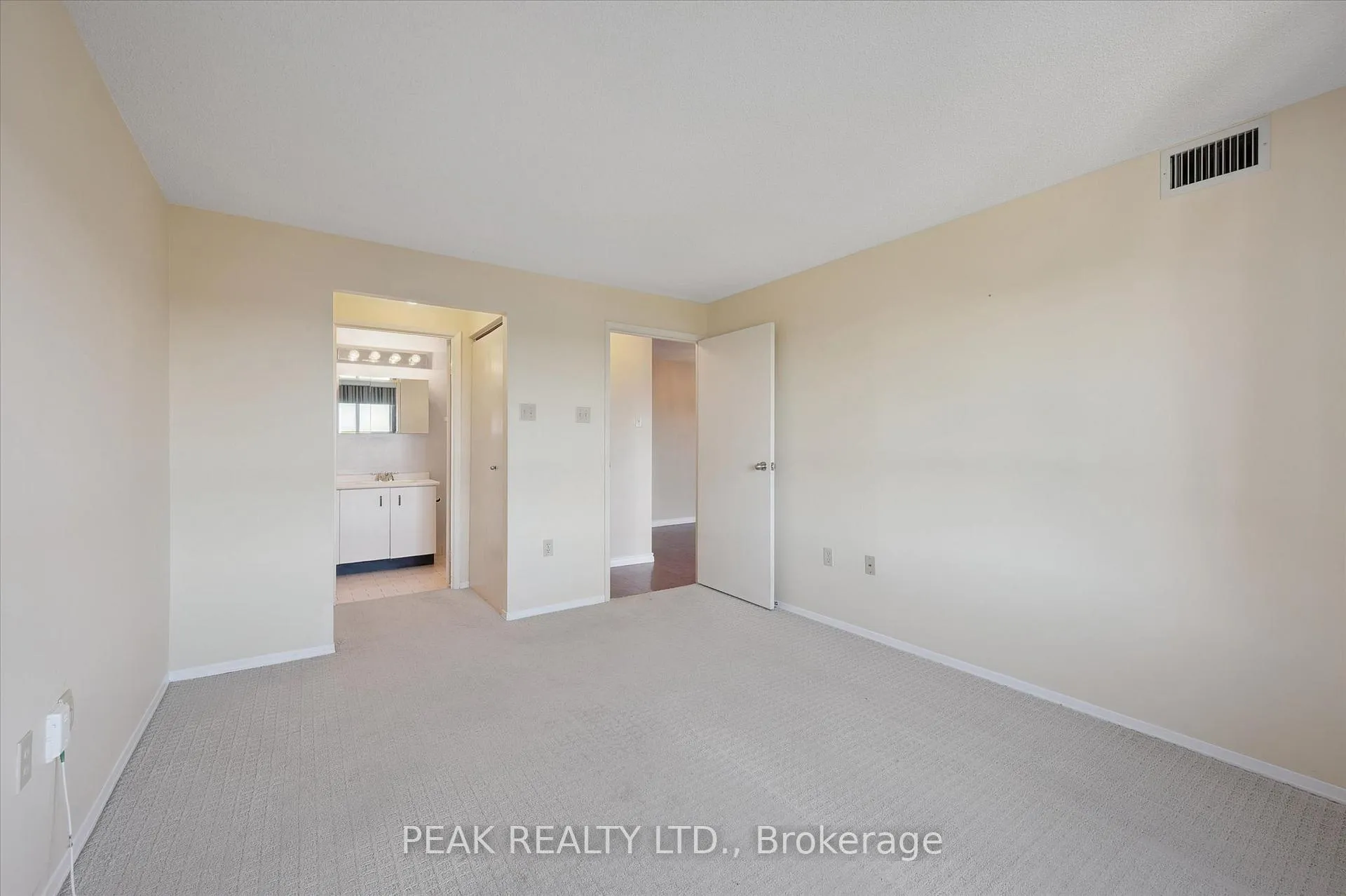 Photo 23 of Unit 702, 30 Blue Springs Drive, Waterloo — HOMEH