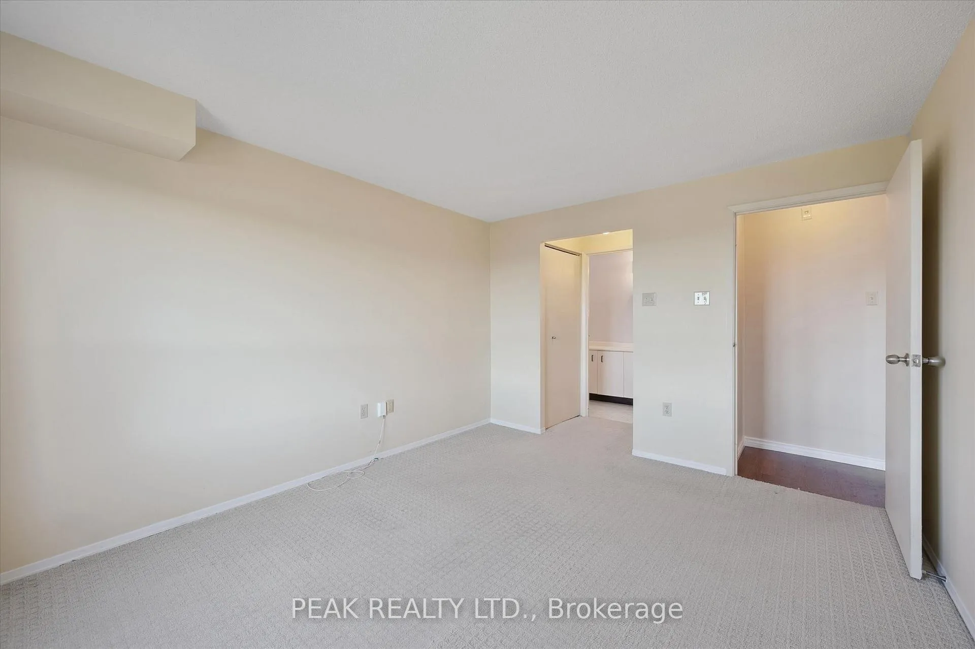 Photo 24 of Unit 702, 30 Blue Springs Drive, Waterloo — HOMEH