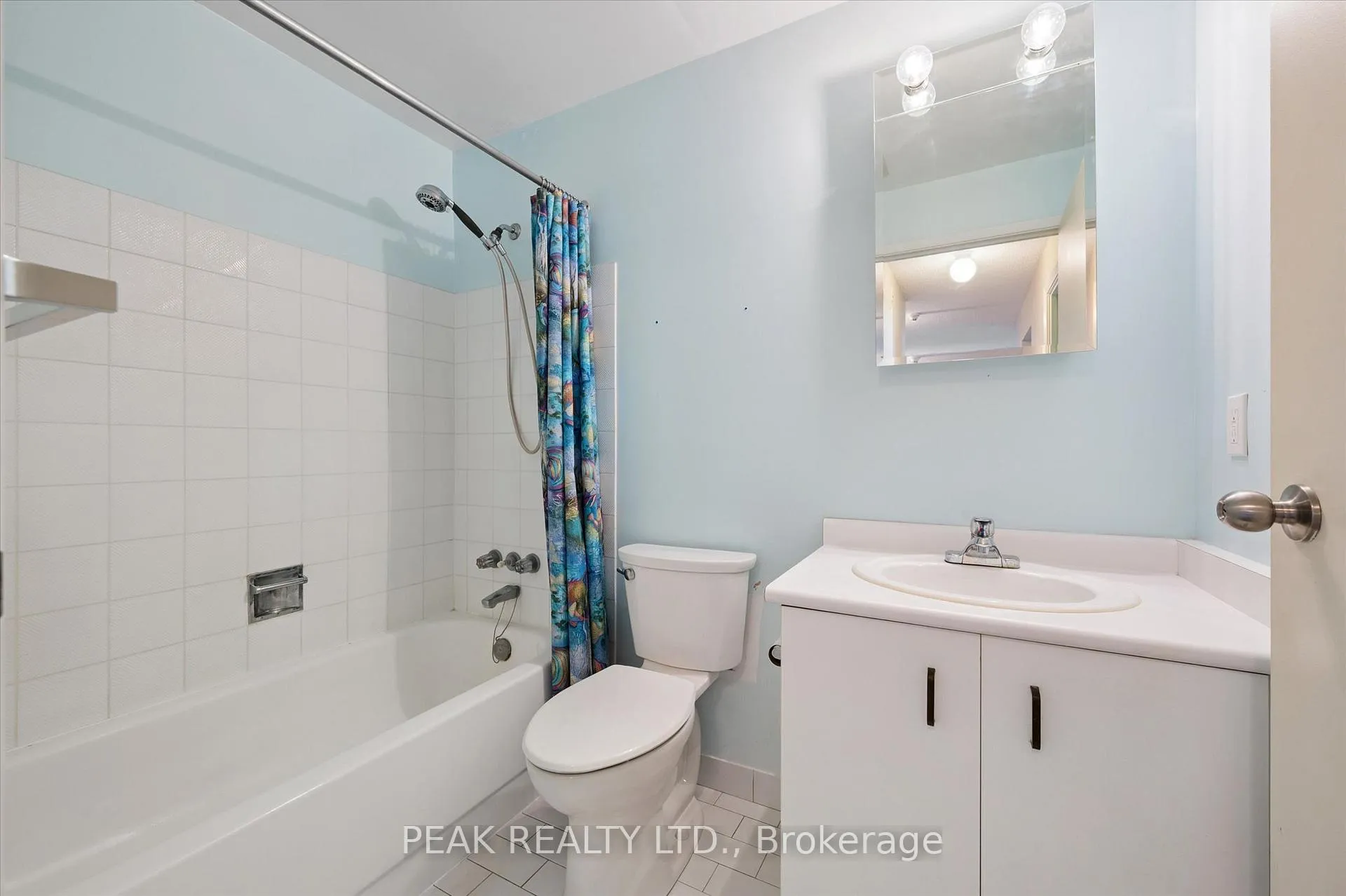 Photo 30 of Unit 702, 30 Blue Springs Drive, Waterloo — HOMEH