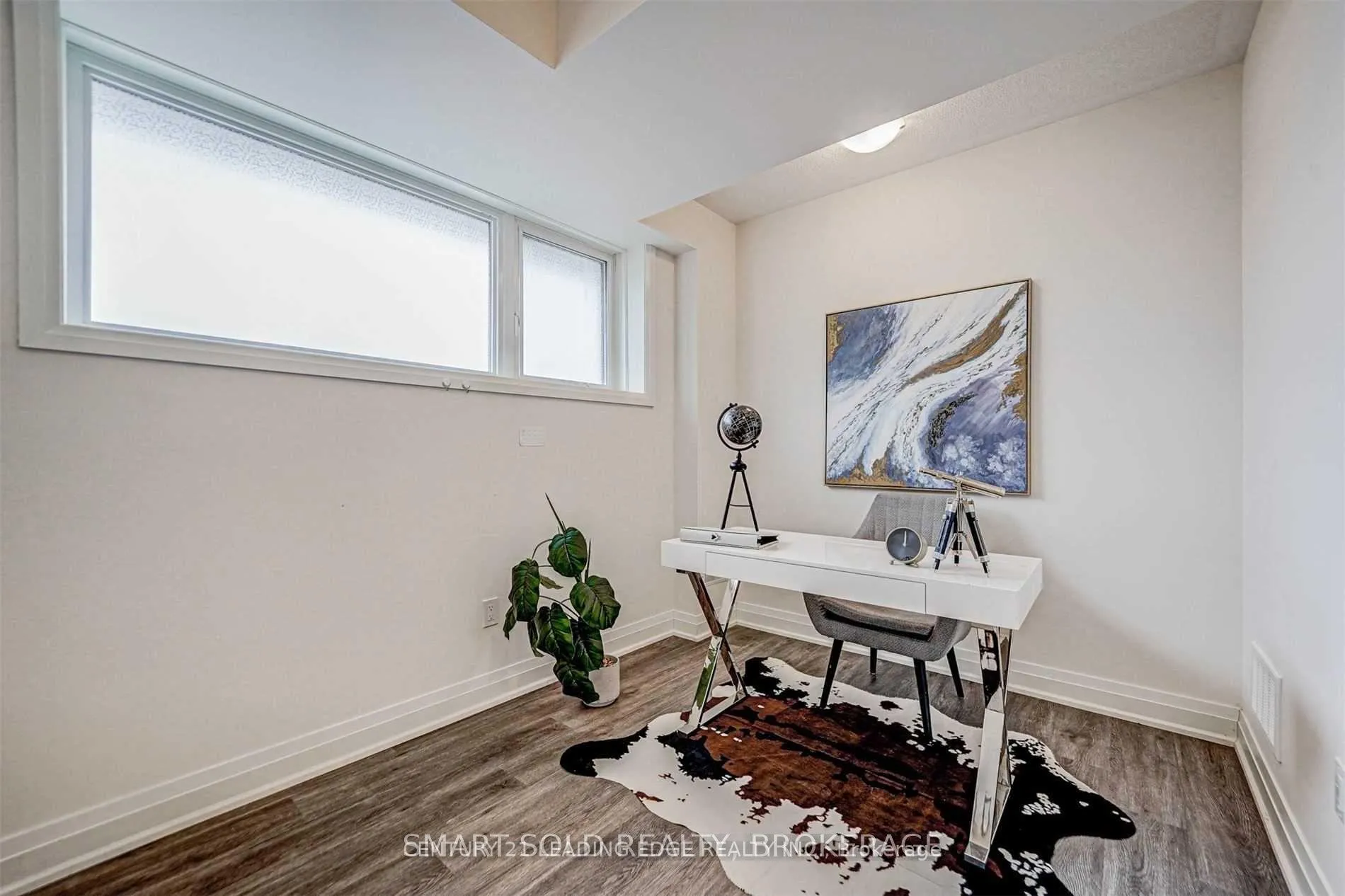 Photo 4 of 26 Teasel Way, Markham, Unionville — HOMEH
