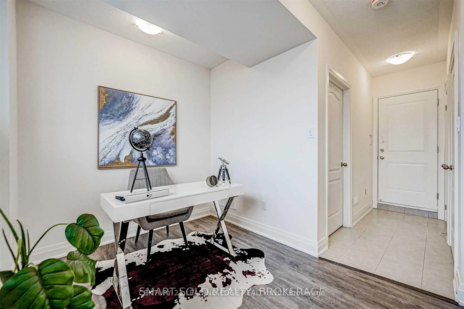 Photo 5 of 26 Teasel Way, Markham, Unionville — HOMEH