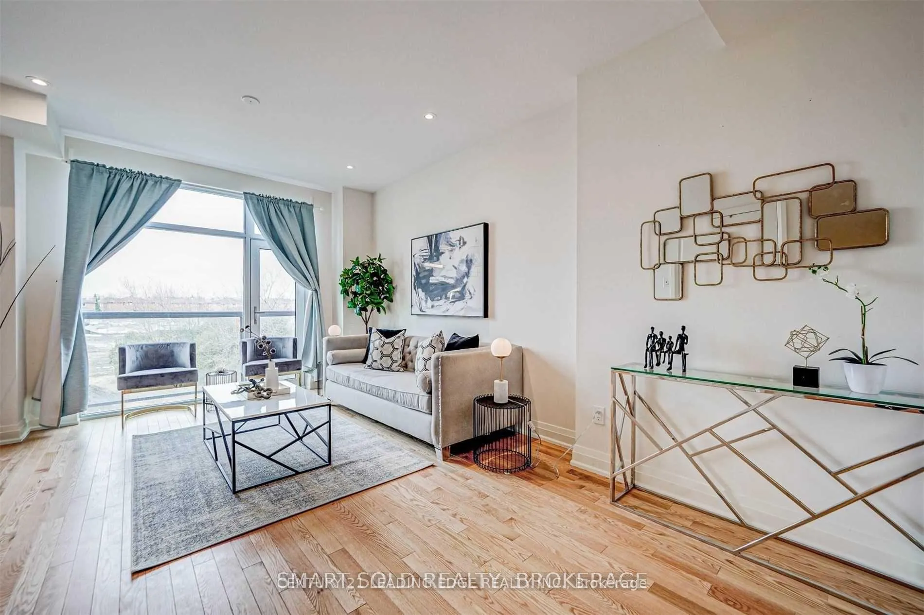 Photo 7 of 26 Teasel Way, Markham, Unionville — HOMEH