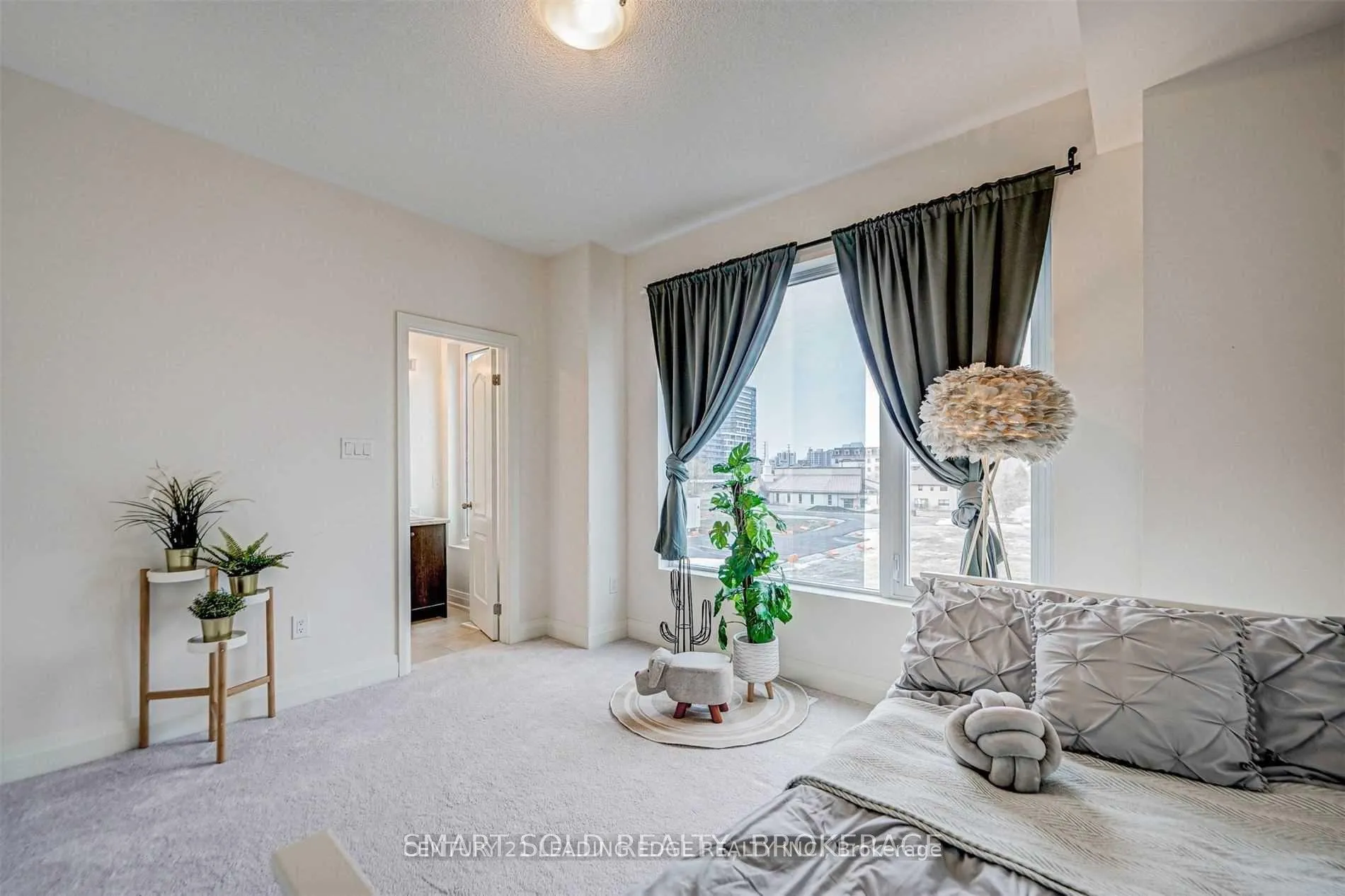 Photo 21 of 26 Teasel Way, Markham, Unionville — HOMEH