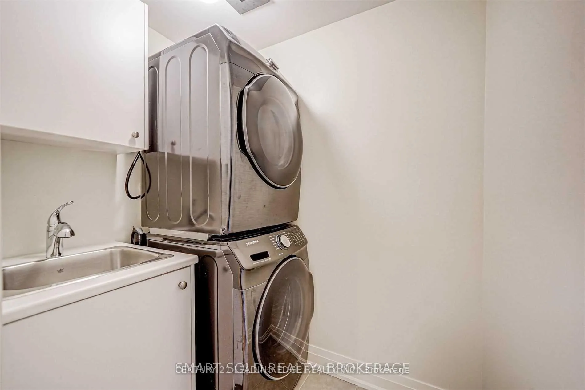 Photo 24 of 26 Teasel Way, Markham, Unionville — HOMEH