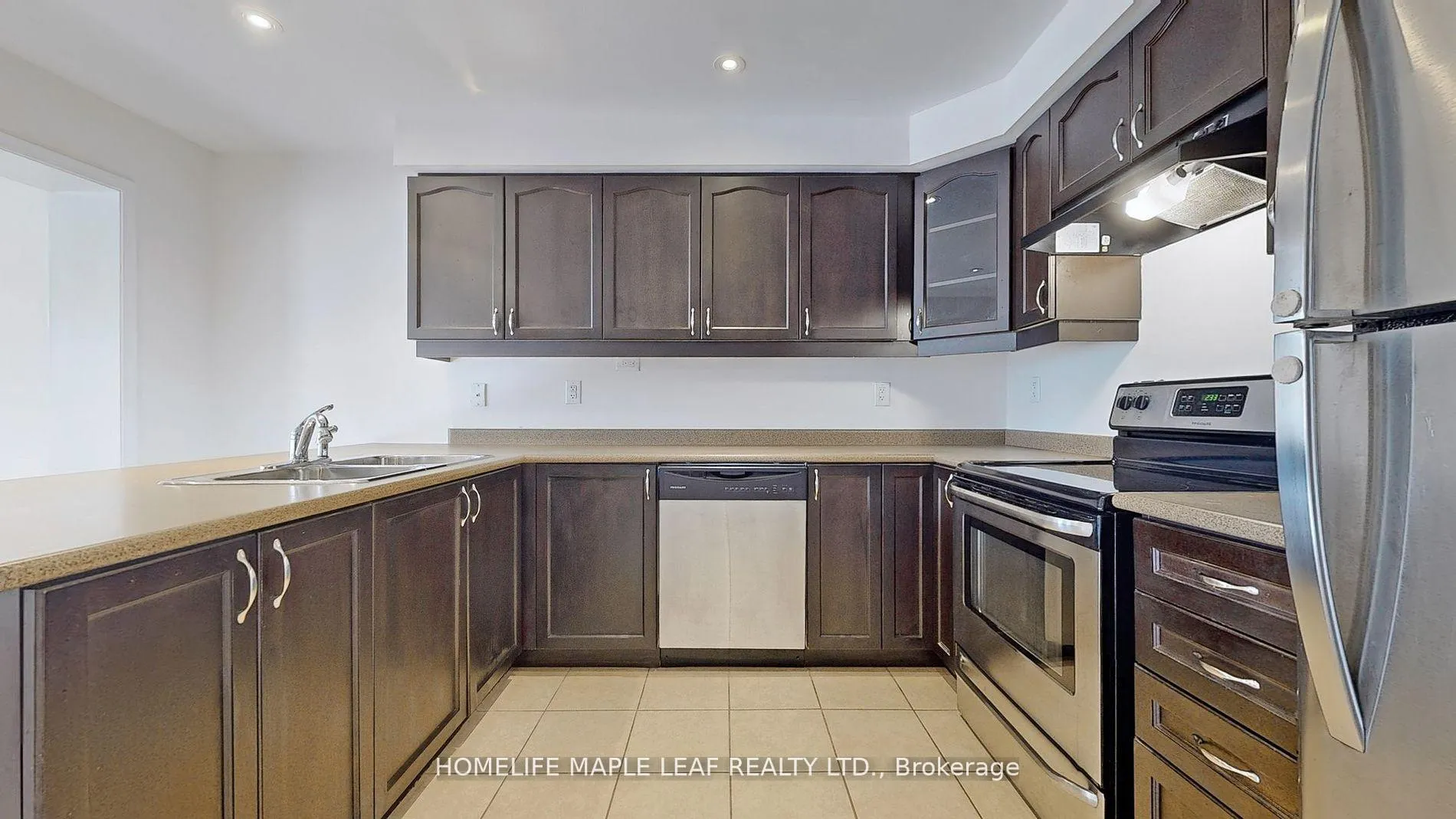 Photo 13 of 211 Woodley Crescent, Milton, Willmott — HOMEH