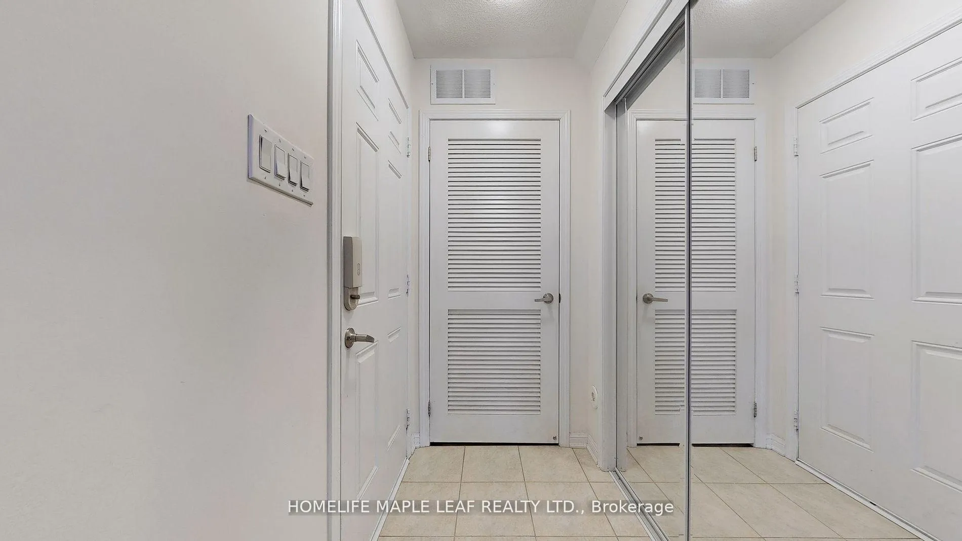 Photo 19 of 211 Woodley Crescent, Milton, Willmott — HOMEH