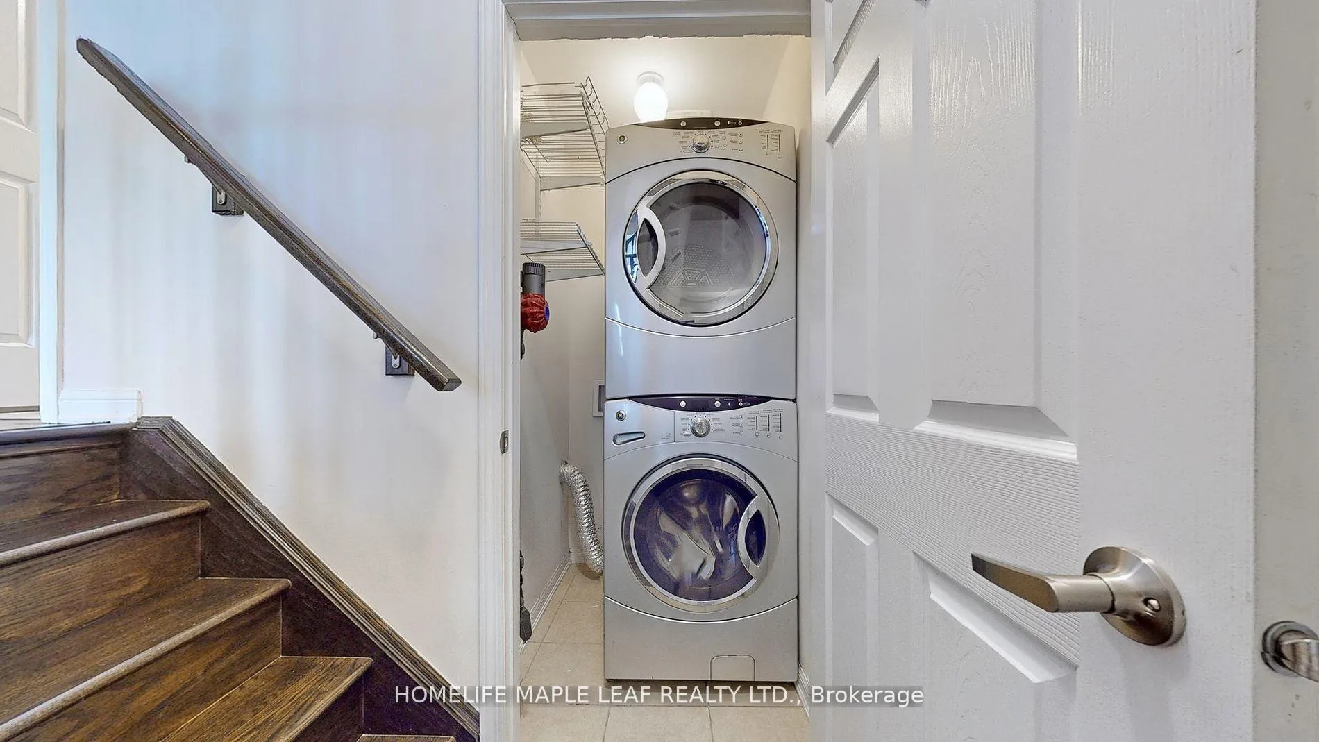 Photo 35 of 211 Woodley Crescent, Milton, Willmott — HOMEH