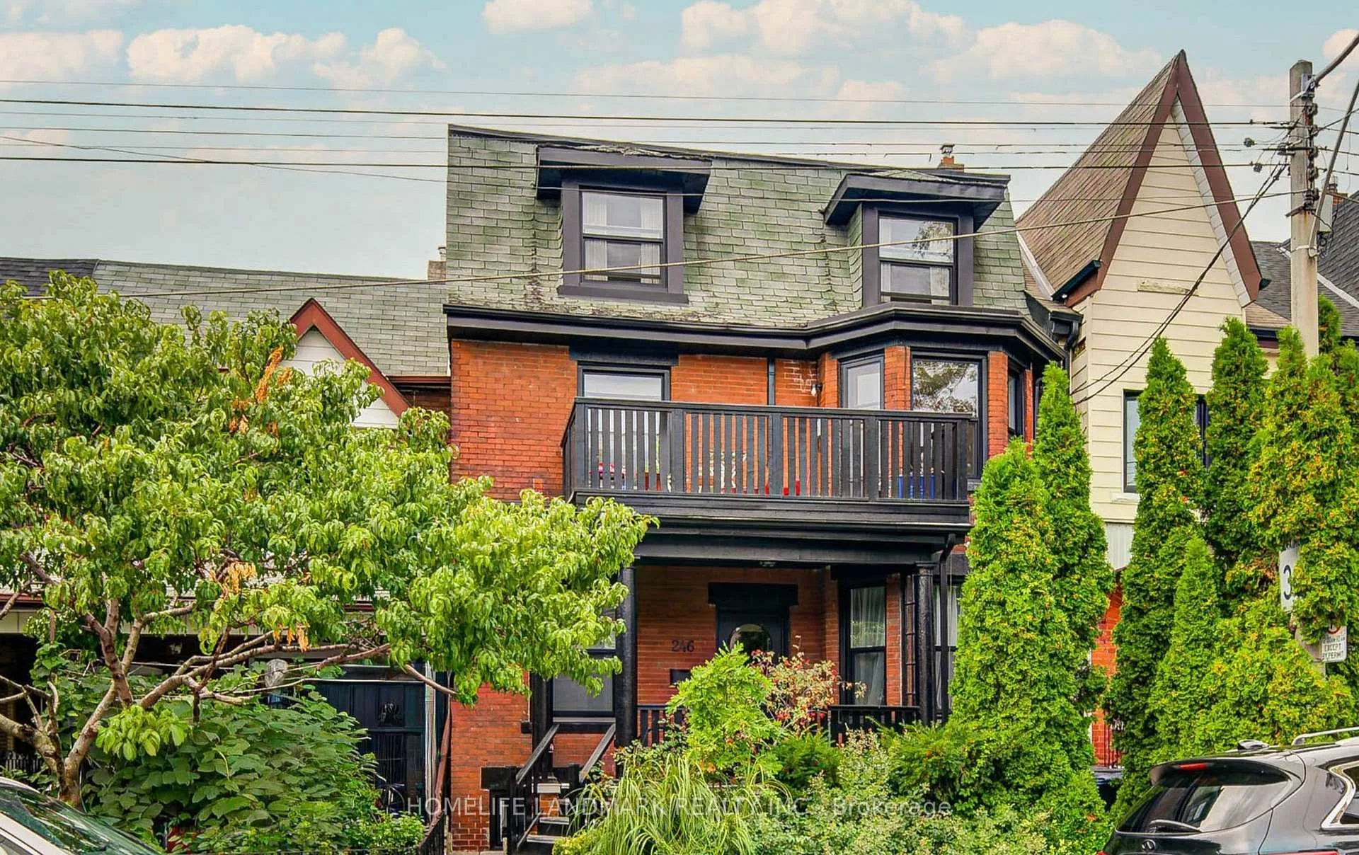 Photo 1 of Unit Basement Apt, 246 Euclid Avenue, Toronto, Trinity-Bellwoods — HOMEH