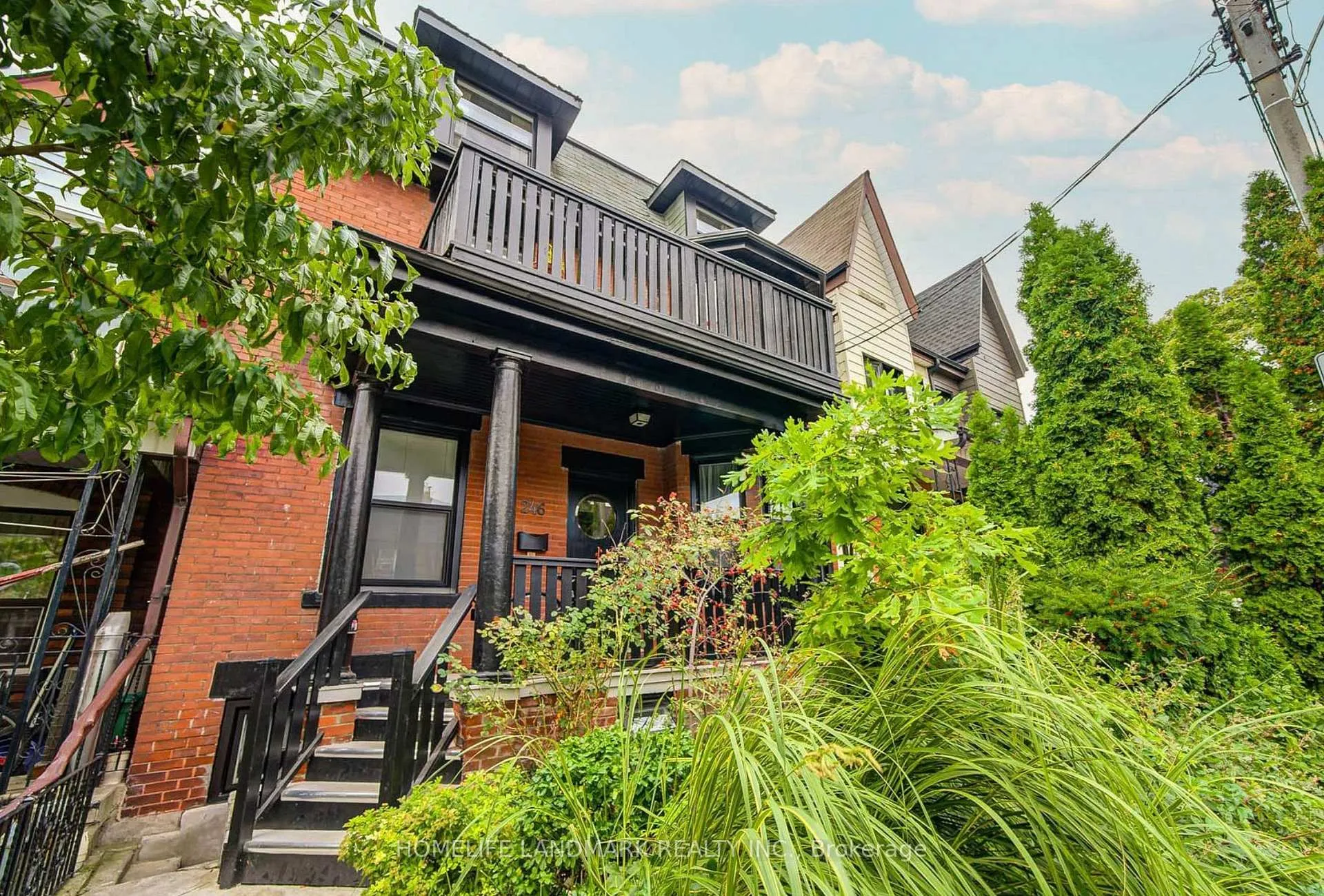 Photo 3 of Unit Basement Apt, 246 Euclid Avenue, Toronto, Trinity-Bellwoods — HOMEH