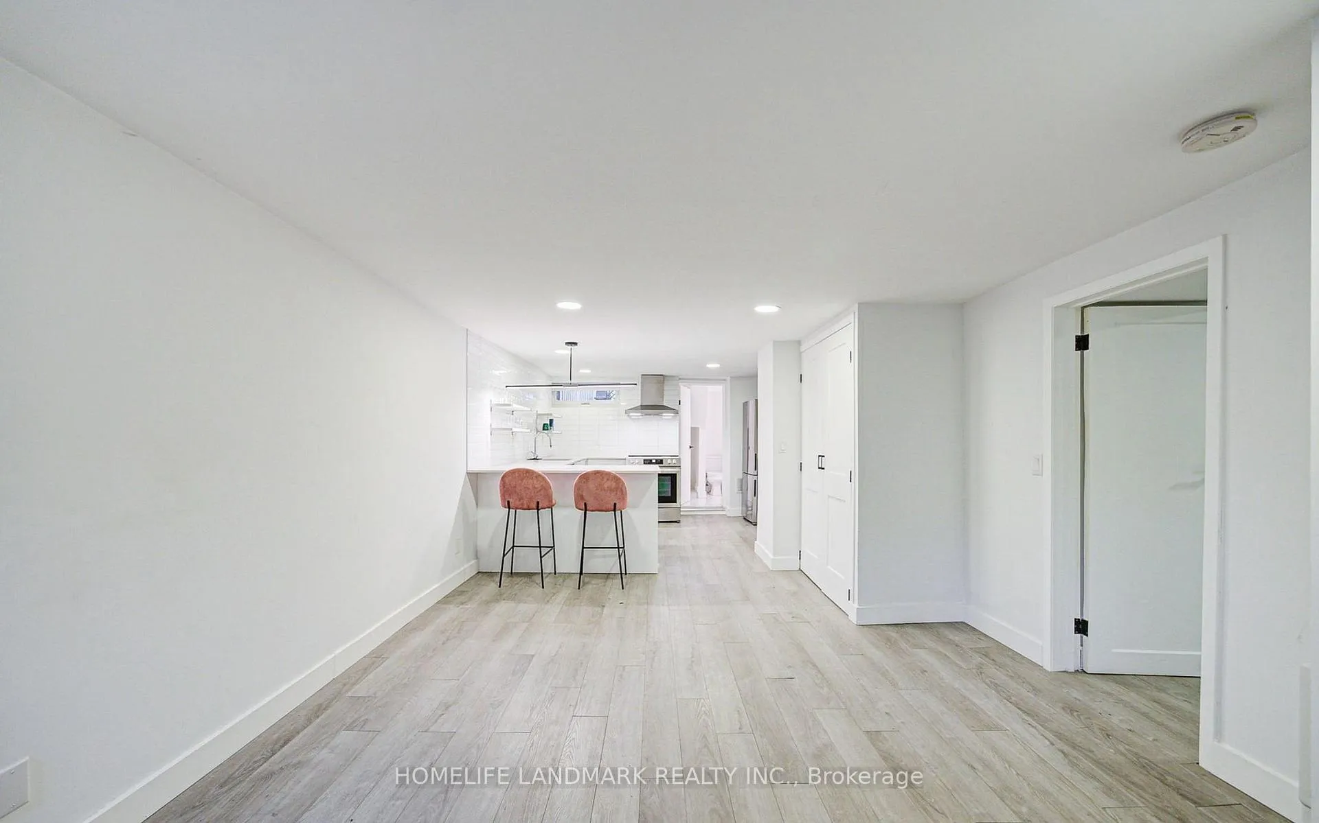Photo 6 of Unit Basement Apt, 246 Euclid Avenue, Toronto, Trinity-Bellwoods — HOMEH