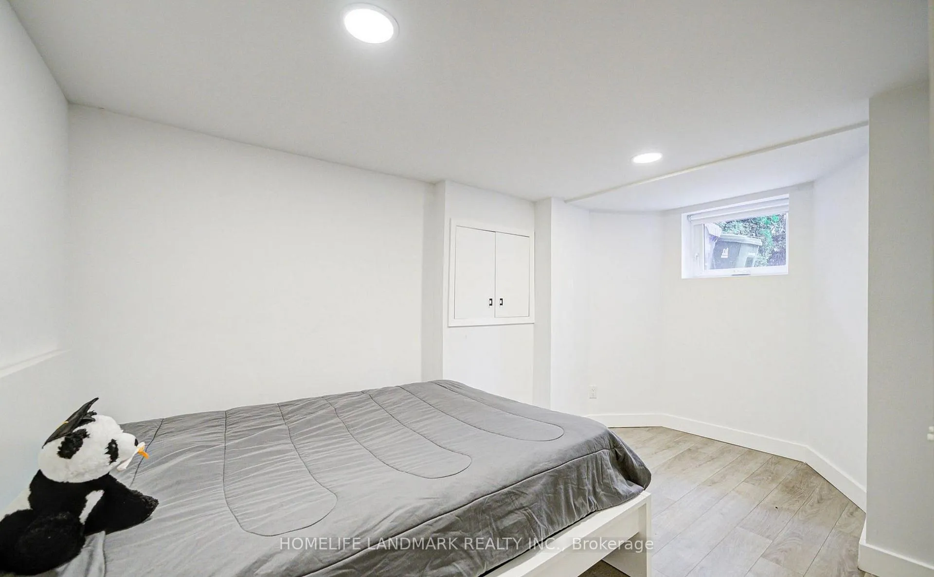Photo 10 of Unit Basement Apt, 246 Euclid Avenue, Toronto, Trinity-Bellwoods — HOMEH