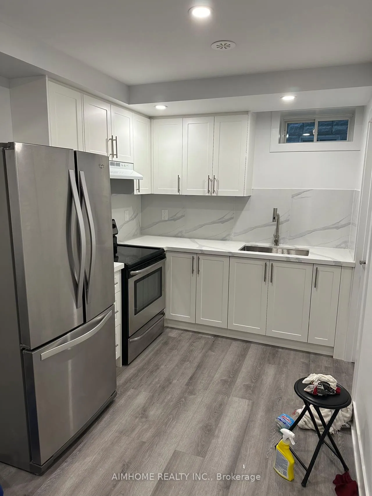 Photo 12 of 8 James Farr Lane, Markham, Cornell — HOMEH