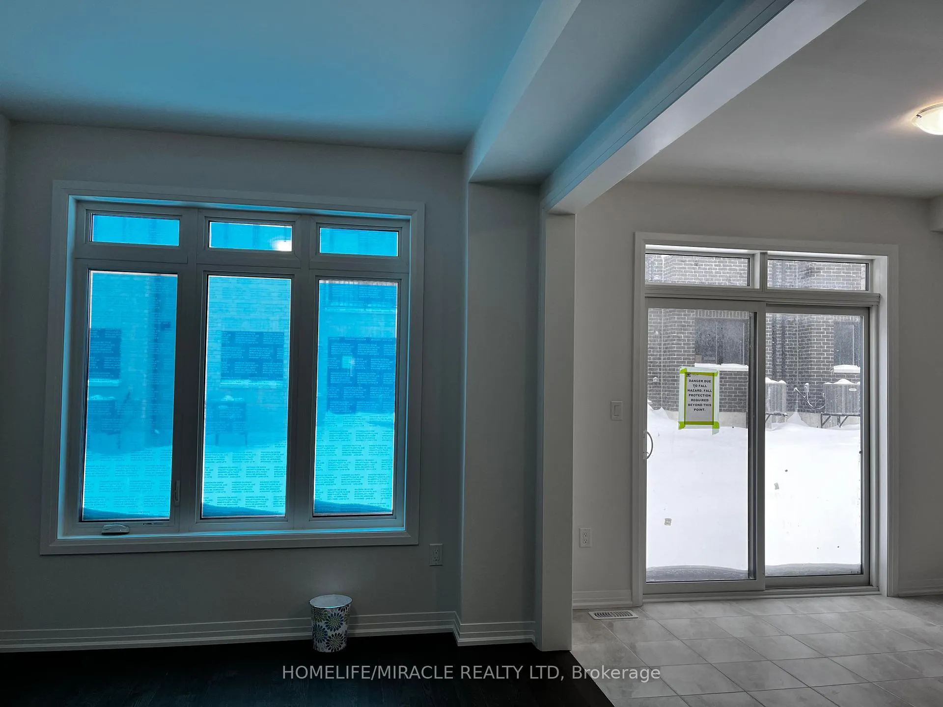 Photo 5 of 2964 Seagrass Street, Pickering, Rural Pickering — HOMEH