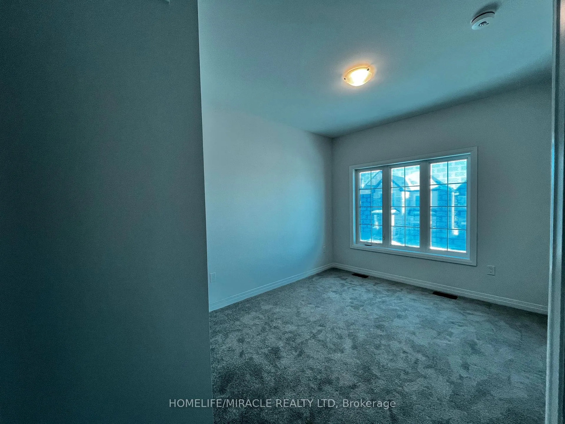 Photo 12 of 2964 Seagrass Street, Pickering, Rural Pickering — HOMEH