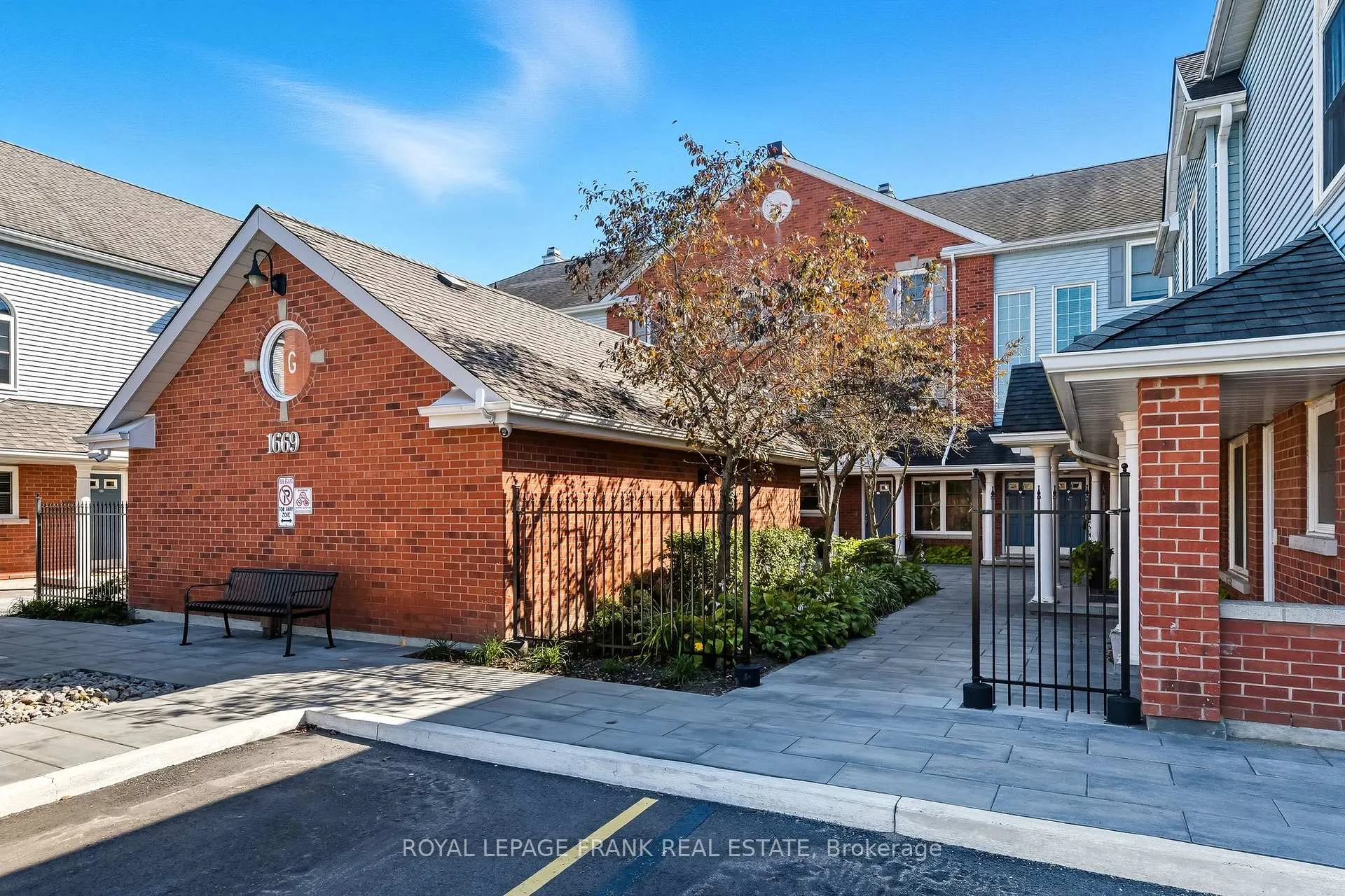Photo 3 of Unit G-10, 1669 Nash Road, Clarington, Courtice — HOMEH