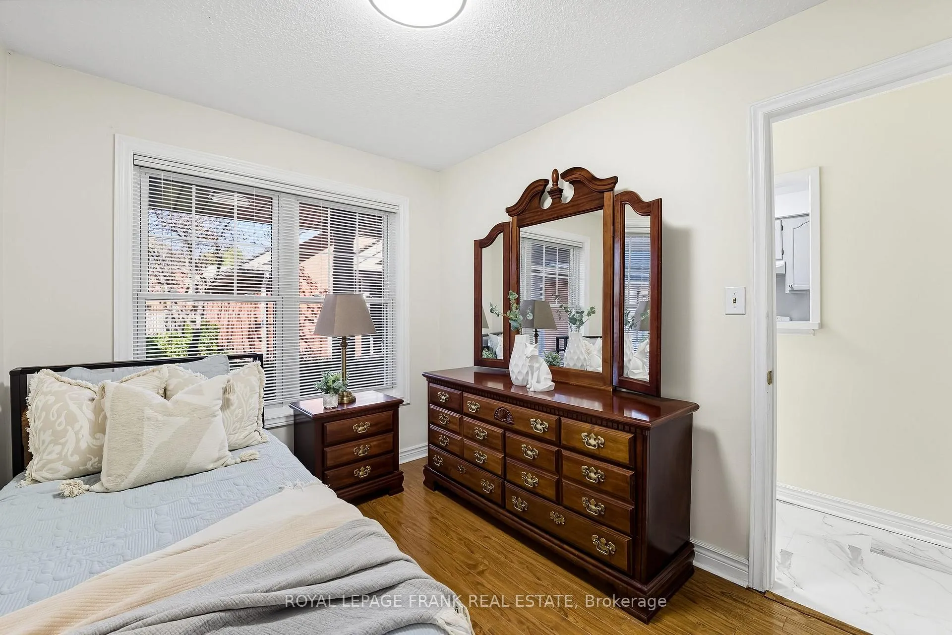 Photo 24 of Unit G-10, 1669 Nash Road, Clarington, Courtice — HOMEH