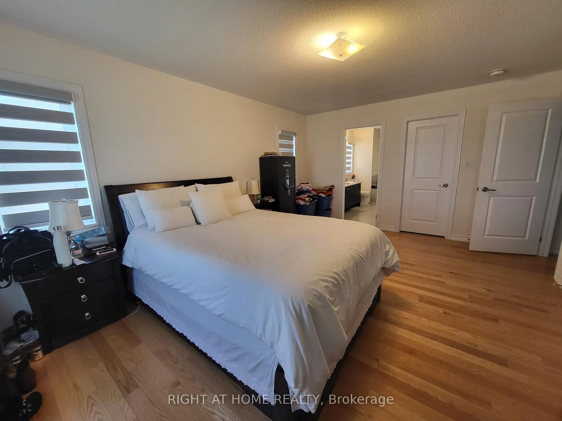 Photo 15 of 81 Valleybrook Road, Barrie, Rural Barrie Southeast — HOMEH