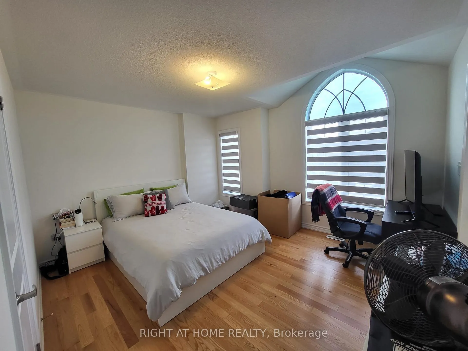 Photo 18 of 81 Valleybrook Road, Barrie, Rural Barrie Southeast — HOMEH