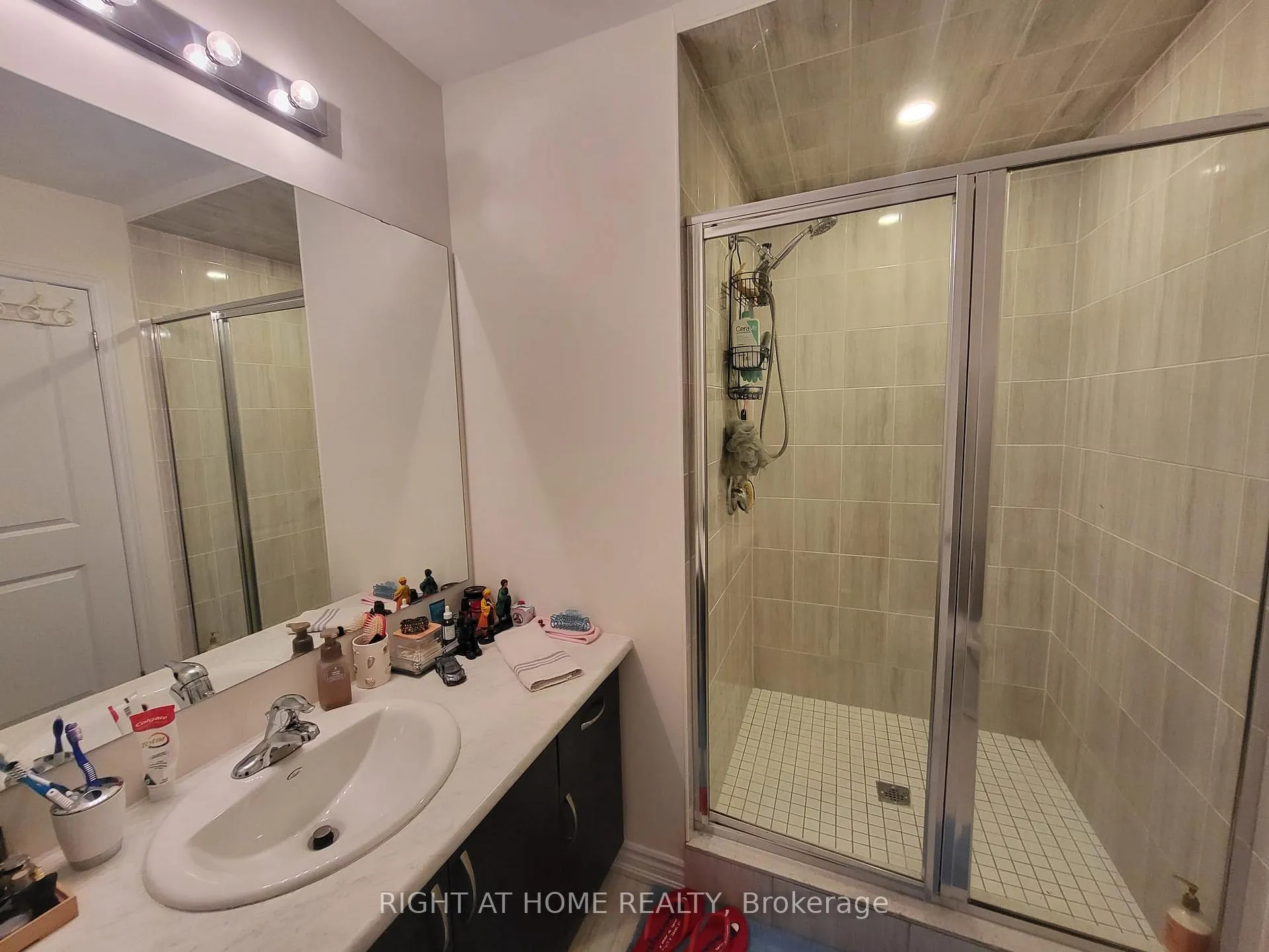 Photo 19 of 81 Valleybrook Road, Barrie, Rural Barrie Southeast — HOMEH
