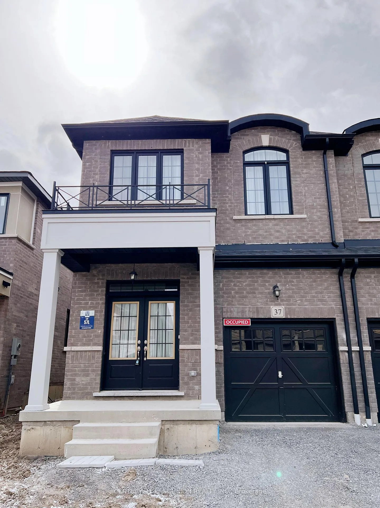 Photo 3 of 37 Closson Drive, Whitby, Rural Whitby — HOMEH