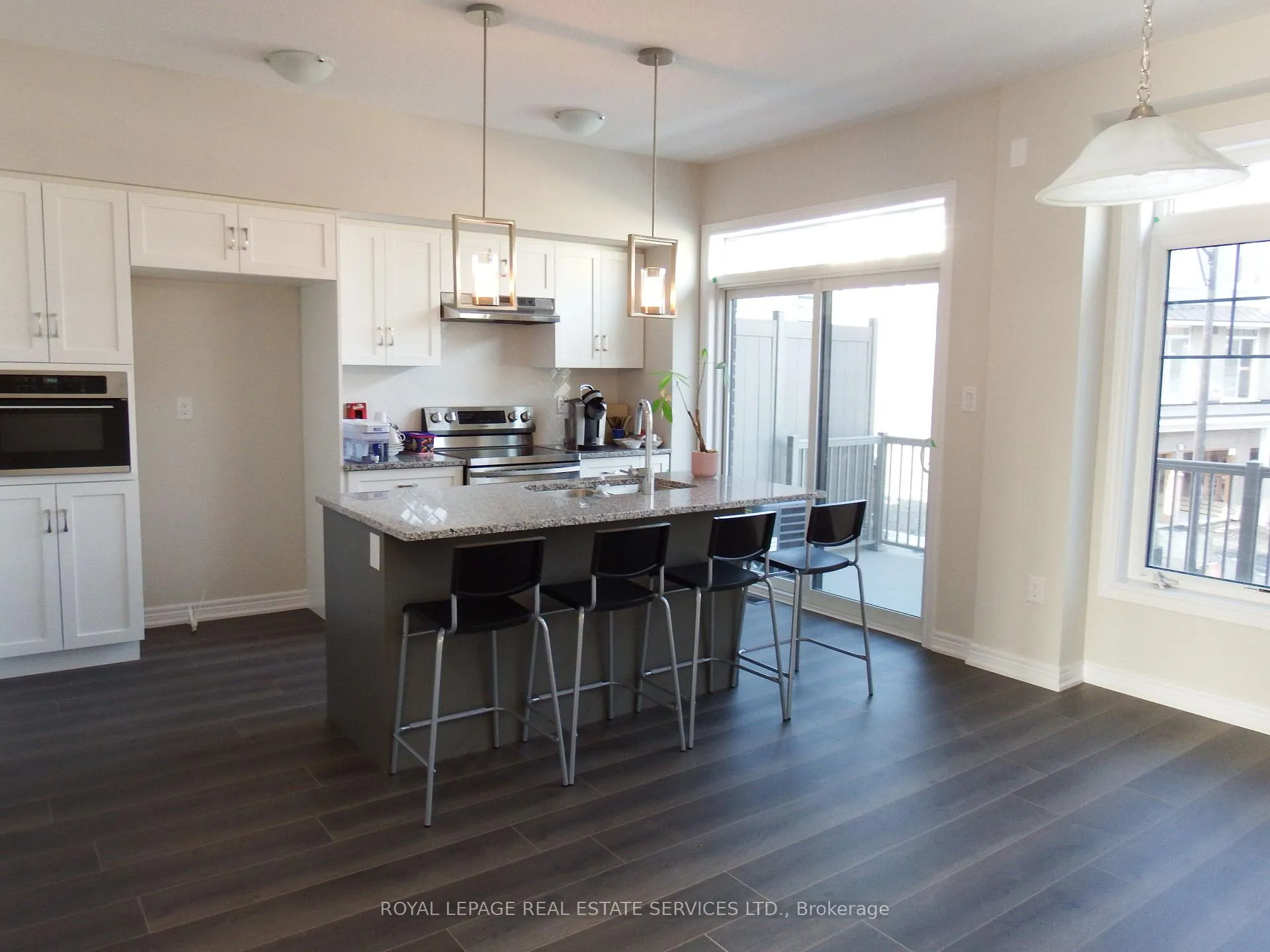 Photo 3 of 151 Hibiscus Lane, Hamilton, Red Hill — HOMEH