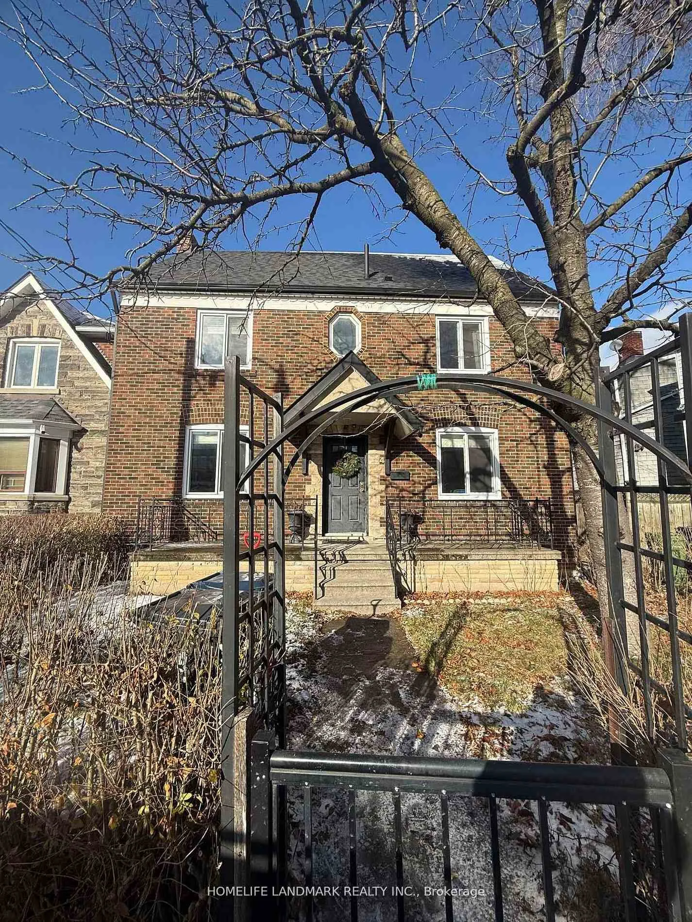 Front of 4 Sully Crescent