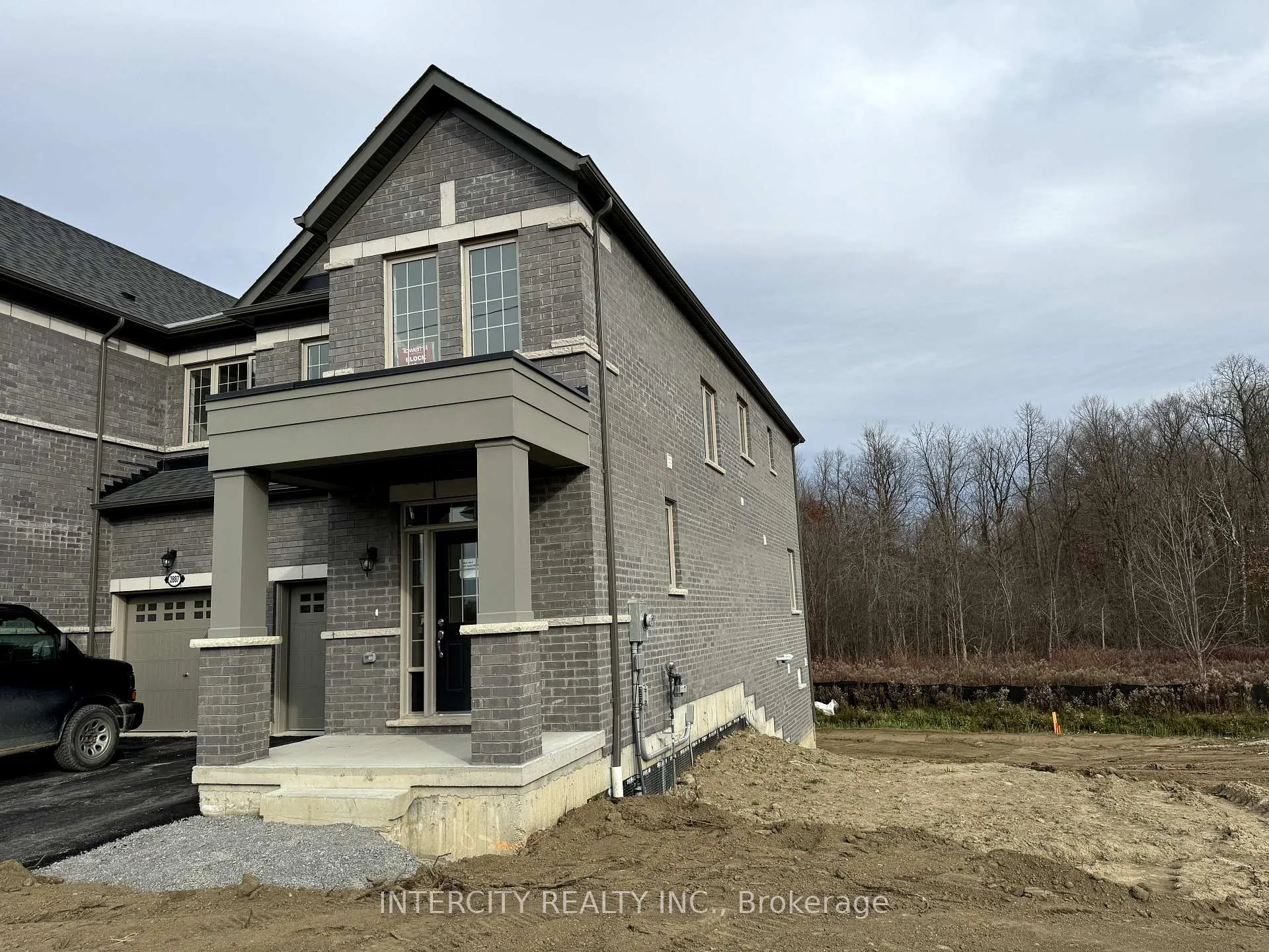 Photo 2 of 2885 Albatross Way, Pickering, Rural Pickering — HOMEH
