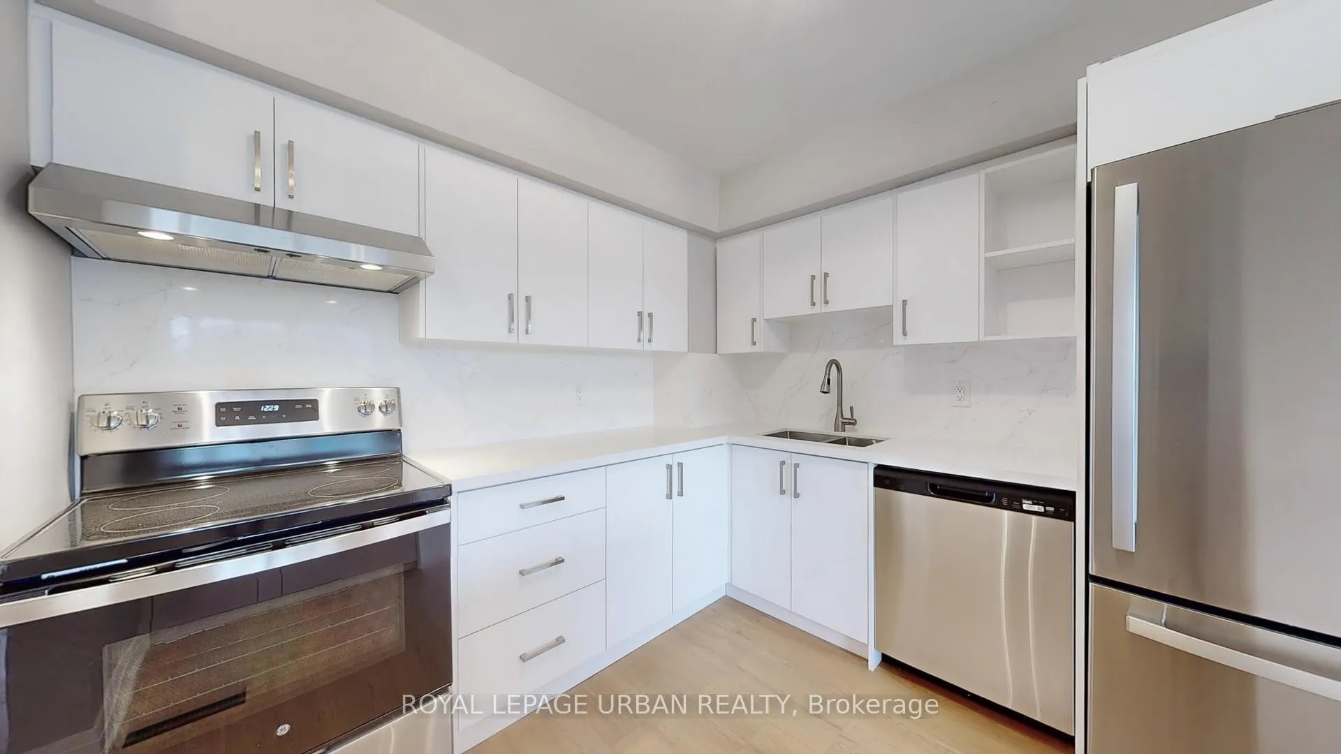 Photo 2 of Unit 2, 930A Pape Avenue, Toronto, Danforth Village-East York — HOMEH