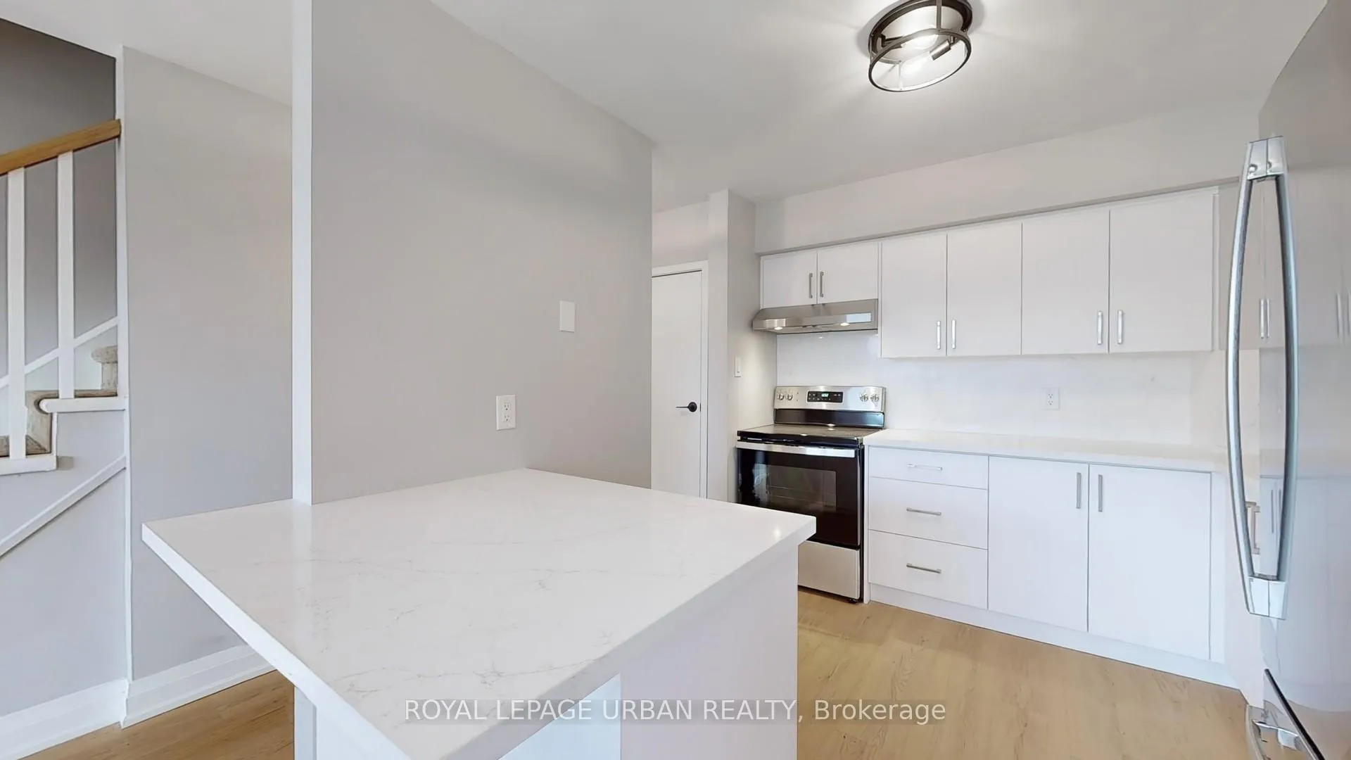Photo 4 of Unit 2, 930A Pape Avenue, Toronto, Danforth Village-East York — HOMEH