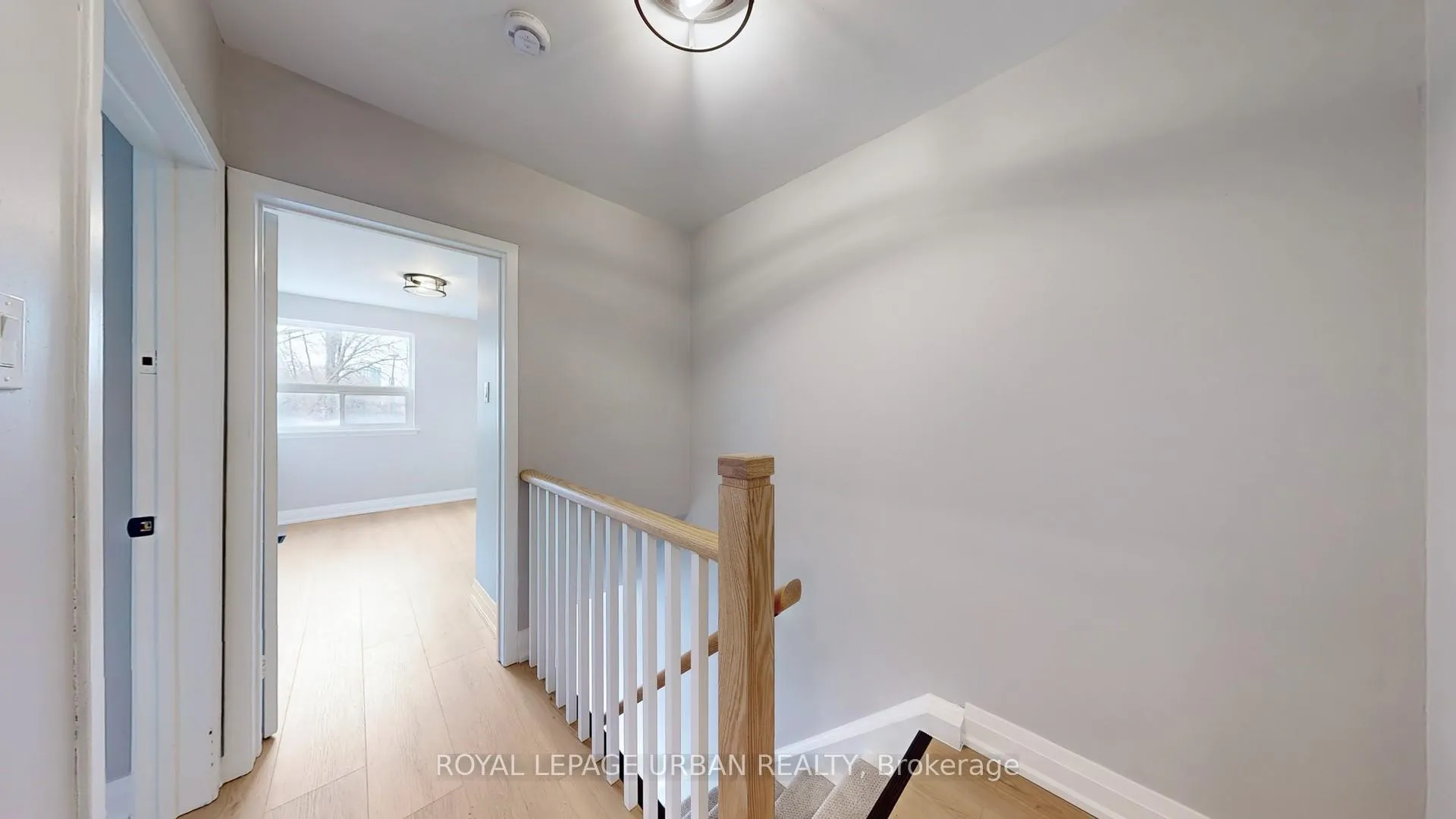 Photo 12 of Unit 2, 930A Pape Avenue, Toronto, Danforth Village-East York — HOMEH