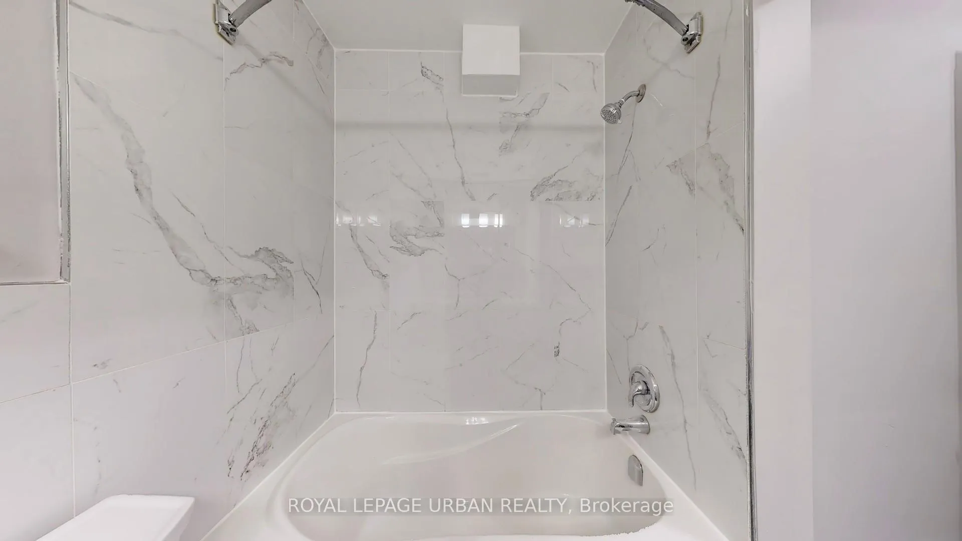 Photo 18 of Unit 2, 930A Pape Avenue, Toronto, Danforth Village-East York — HOMEH