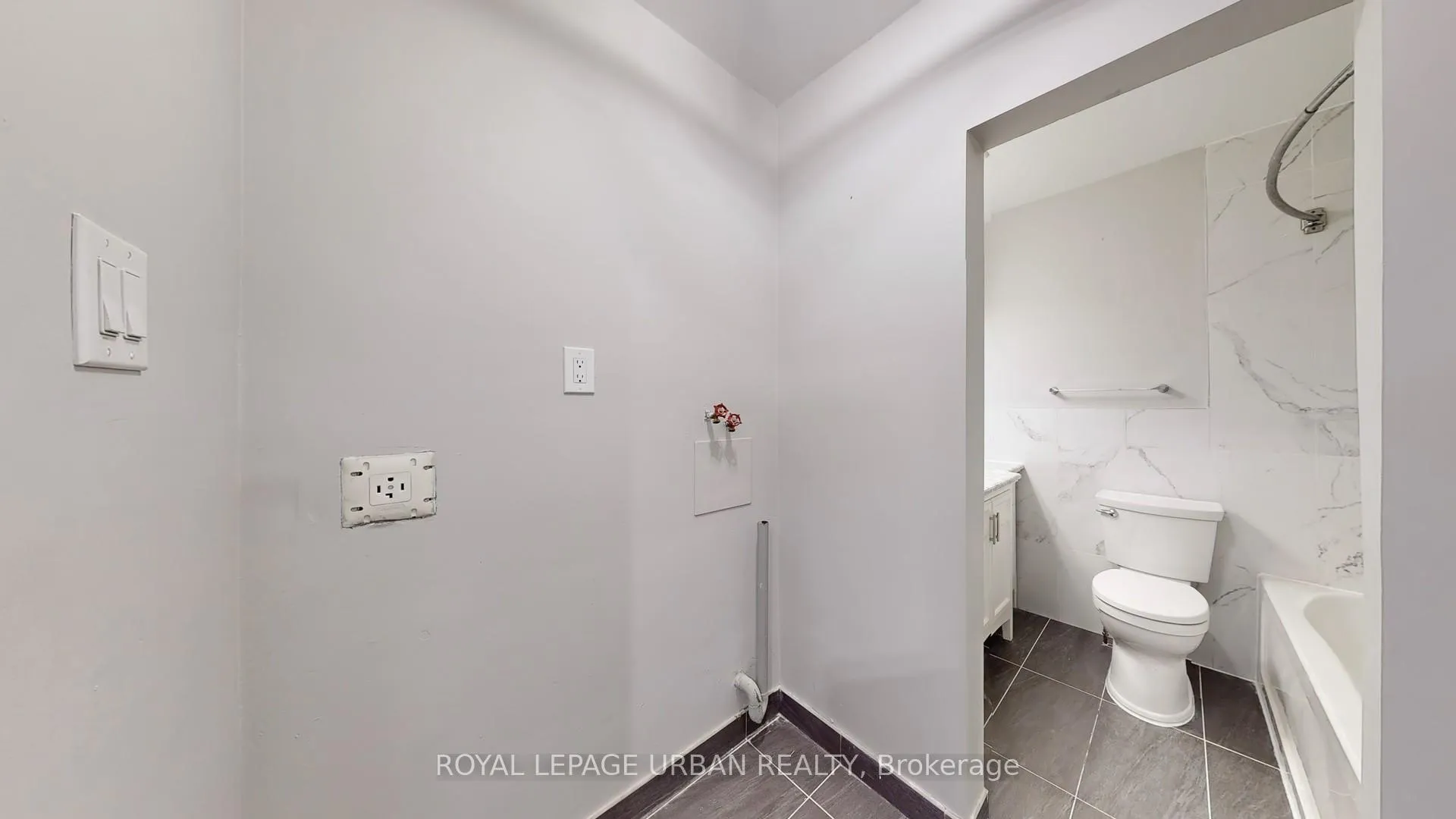 Photo 19 of Unit 2, 930A Pape Avenue, Toronto, Danforth Village-East York — HOMEH