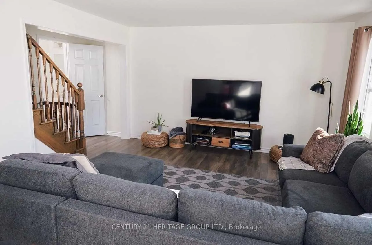 Photo 6 of 2603 Toffee Street, Pickering, Rural Pickering — HOMEH