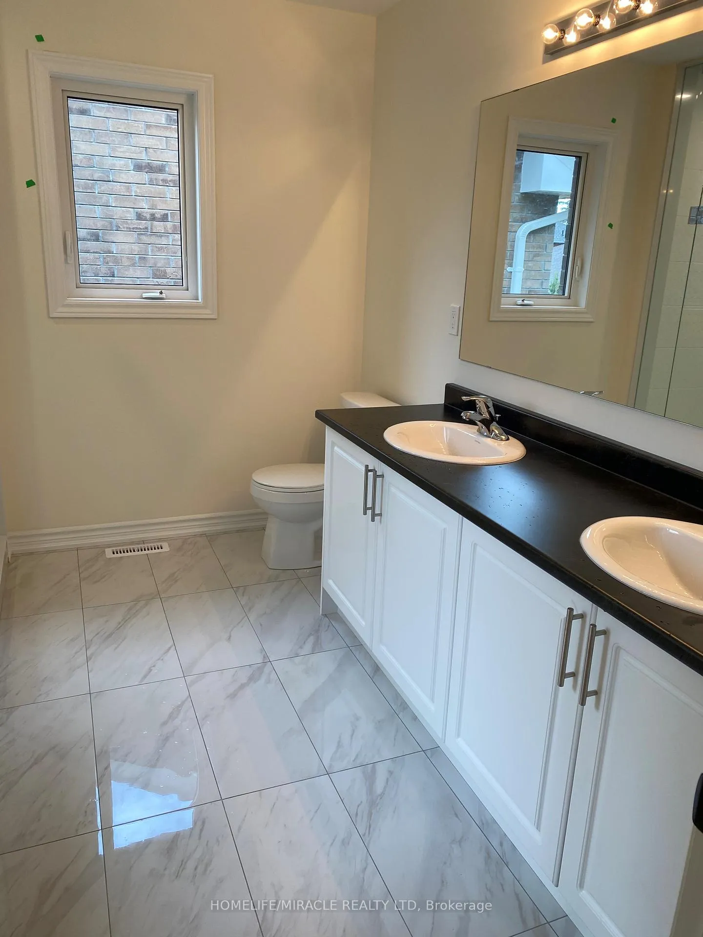 Photo 7 of 54 N Gdn Boulevard, Scugog, Port Perry — HOMEH