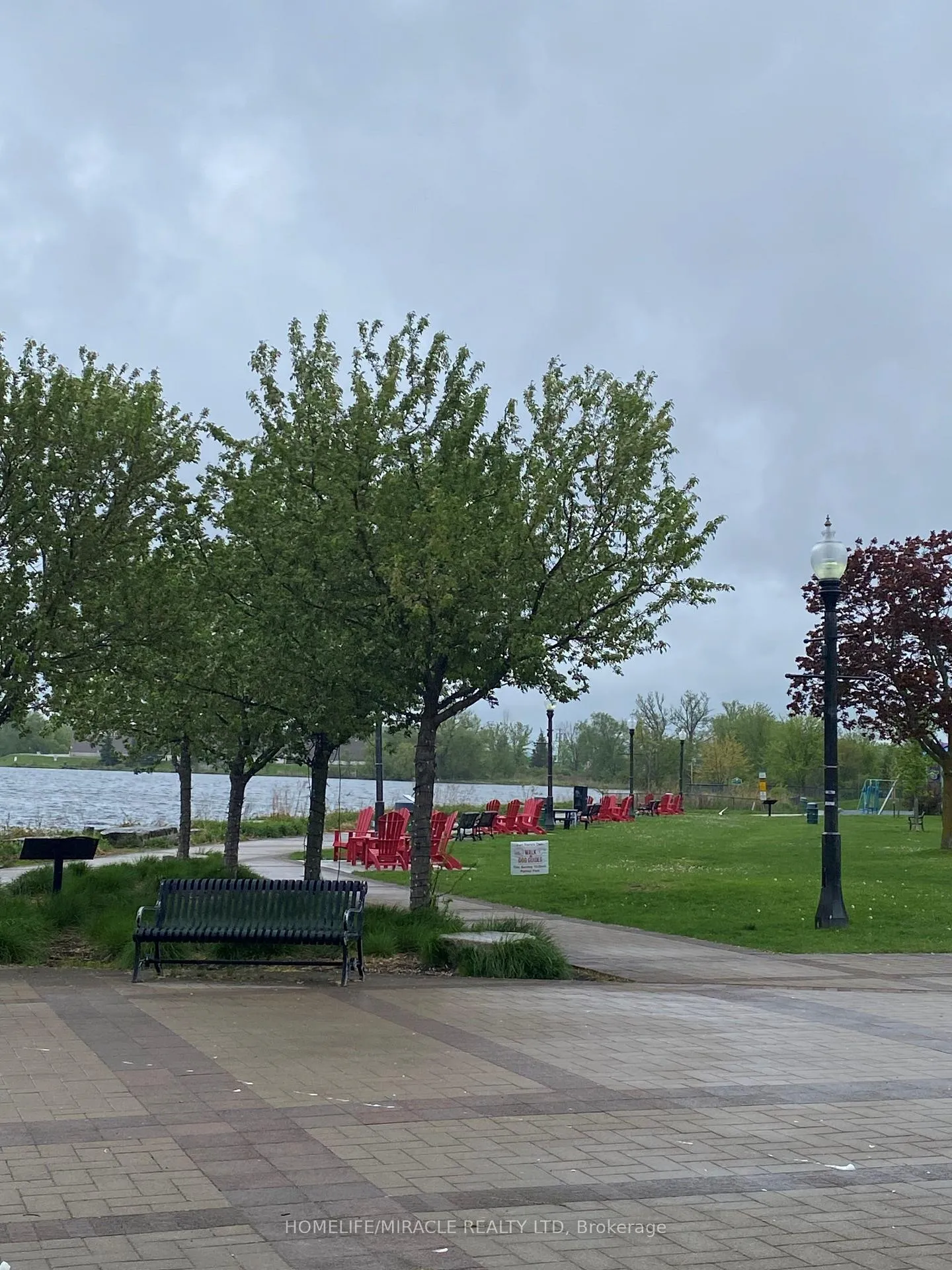 Photo 19 of 54 N Gdn Boulevard, Scugog, Port Perry — HOMEH
