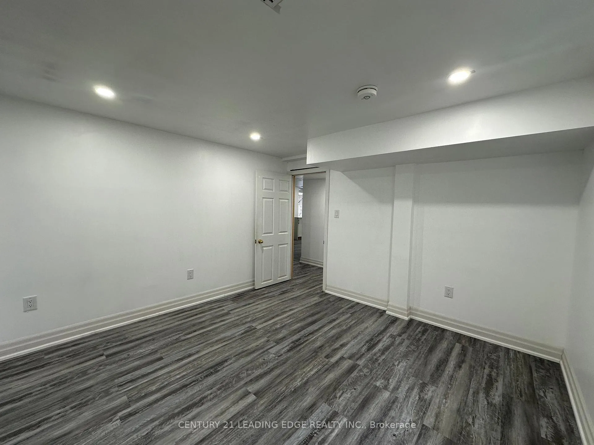 Photo 8 of Unit #Bsmt, 1204 Andover Court, Oshawa, Eastdale — HOMEH