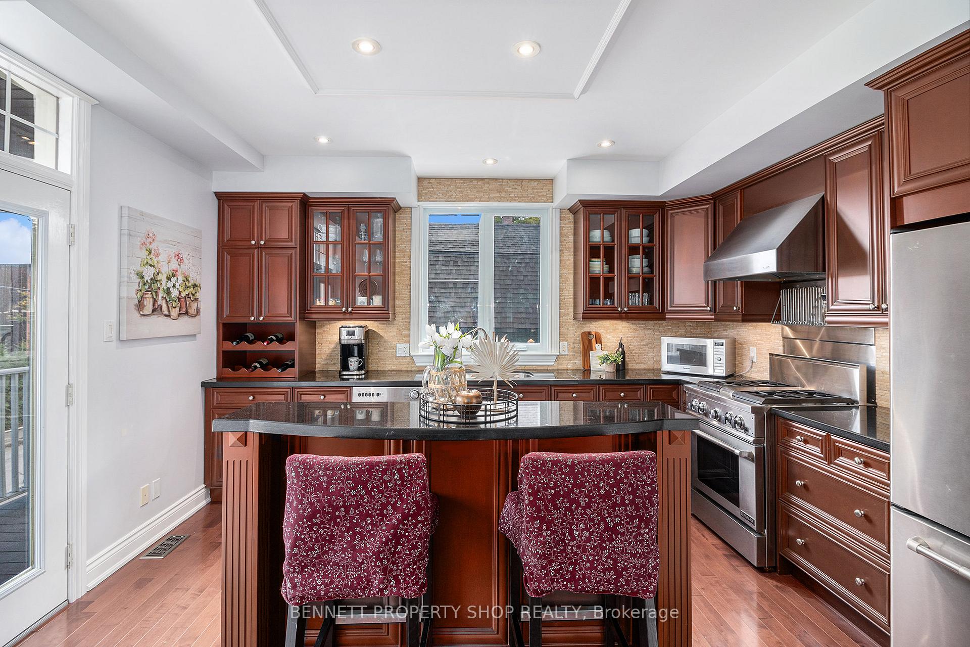 Photo 13 of 50 Concord Street N, Ottawa, Ottawa East — HOMEH