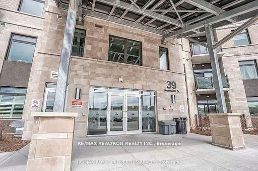 Photo 4 of Unit 407, 39 New Delhi Drive, Markham, Cedarwood — HOMEH