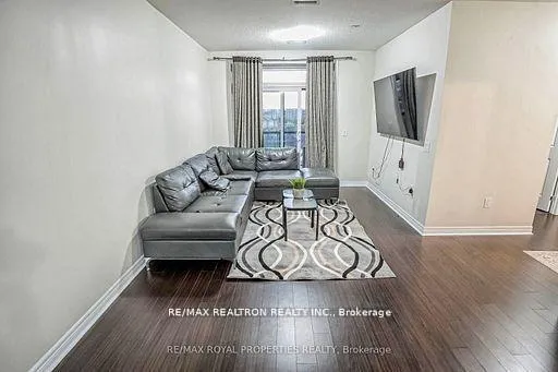 Photo 11 of Unit 407, 39 New Delhi Drive, Markham, Cedarwood — HOMEH