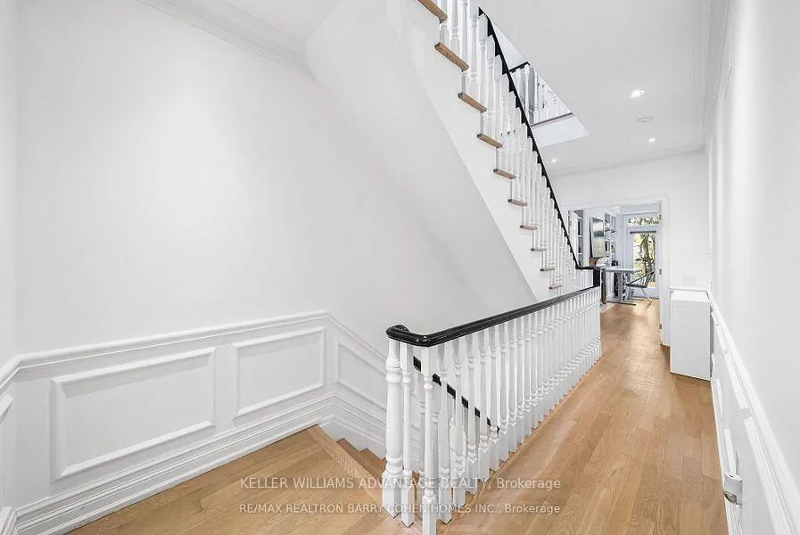 Photo 16 of 121 Davenport Road, Toronto, The Annex — HOMEH