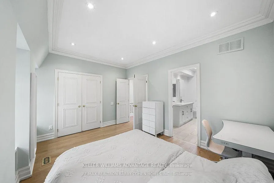 Photo 21 of 121 Davenport Road, Toronto, The Annex — HOMEH