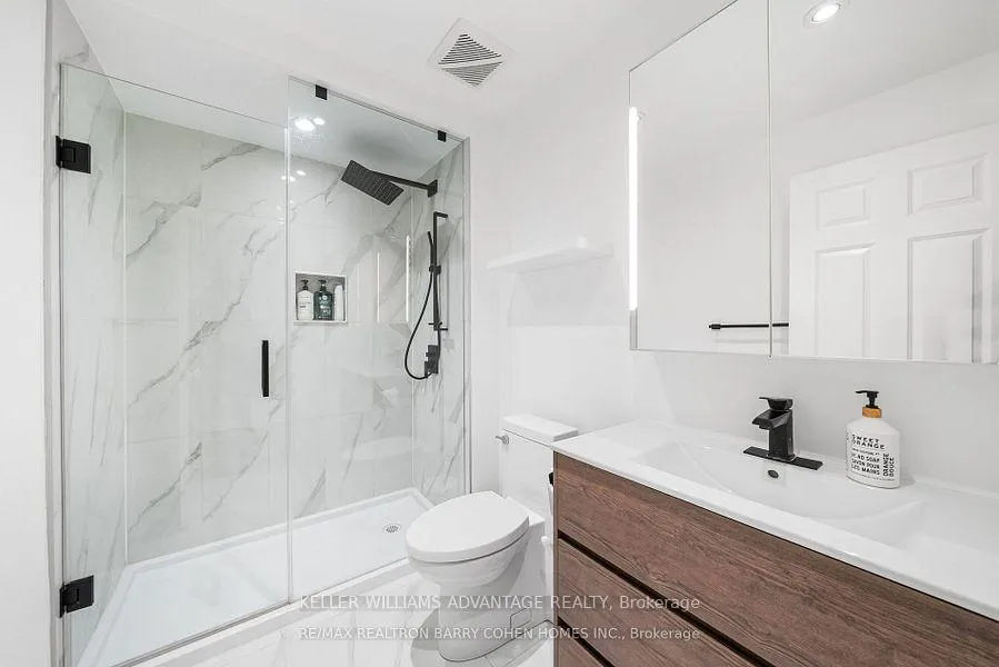 Photo 35 of 121 Davenport Road, Toronto, The Annex — HOMEH