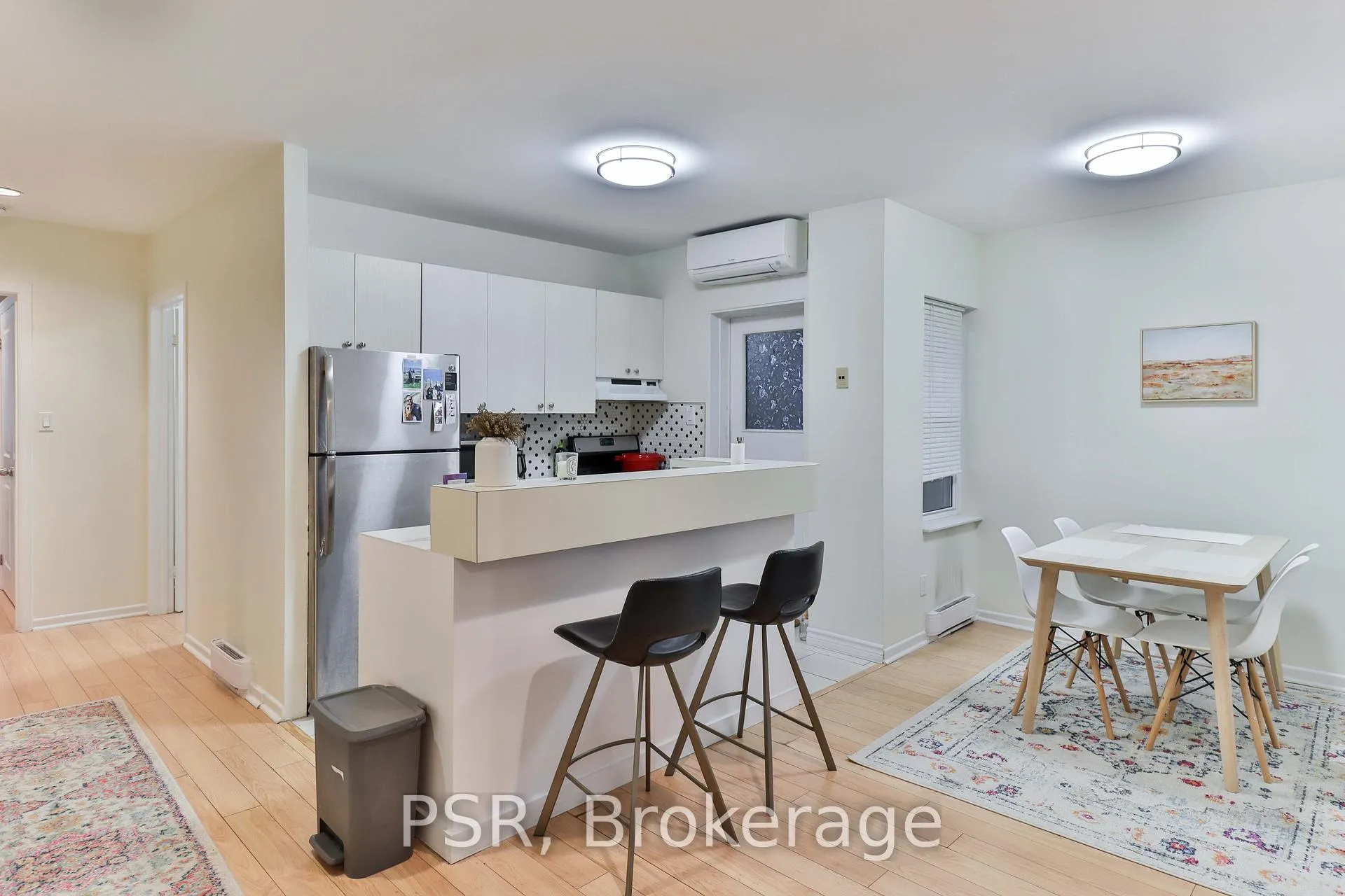 Photo 6 of Unit 2, 102 Beverley Street, Toronto, Kensington-Chinatown — HOMEH