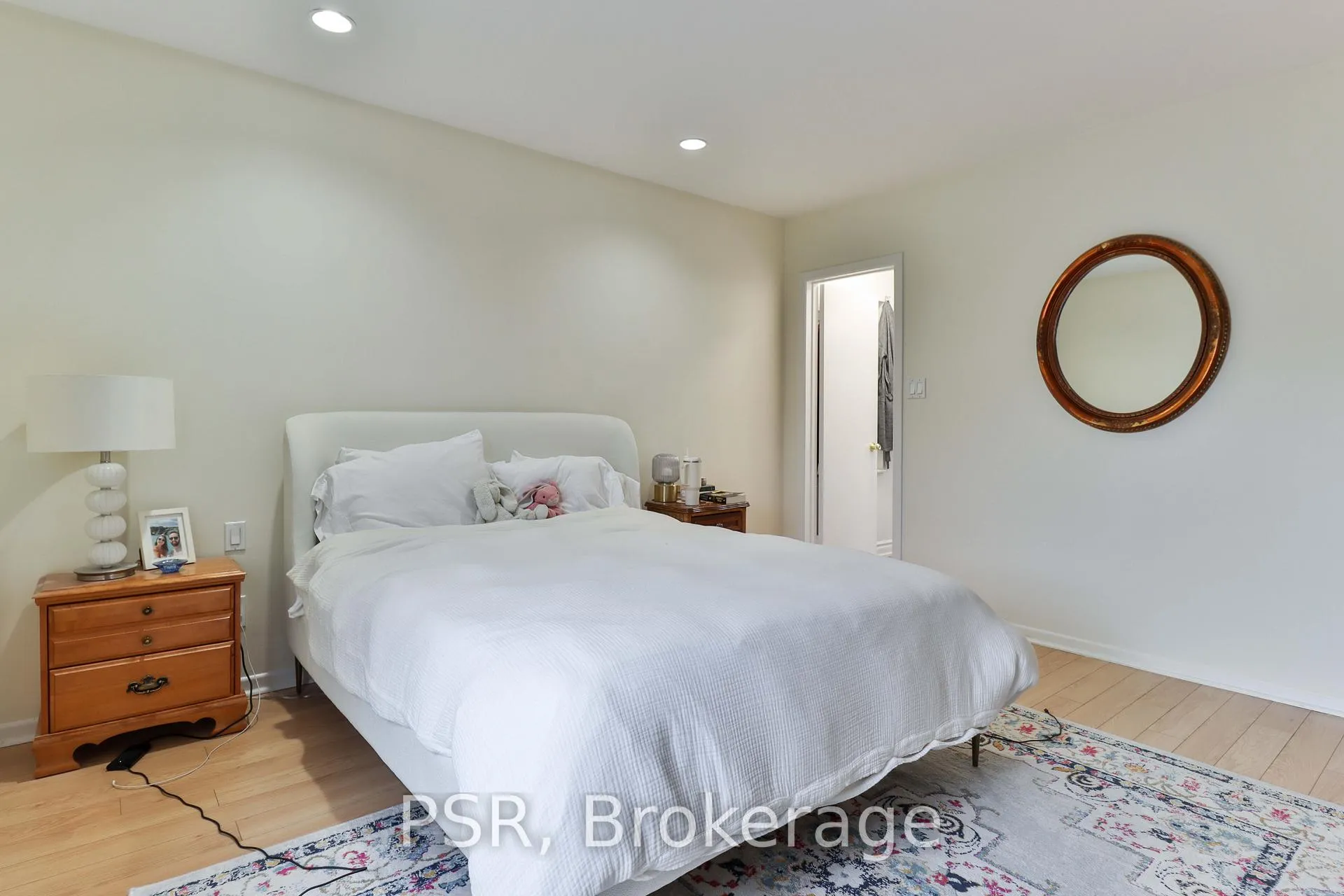 Photo 13 of Unit 2, 102 Beverley Street, Toronto, Kensington-Chinatown — HOMEH