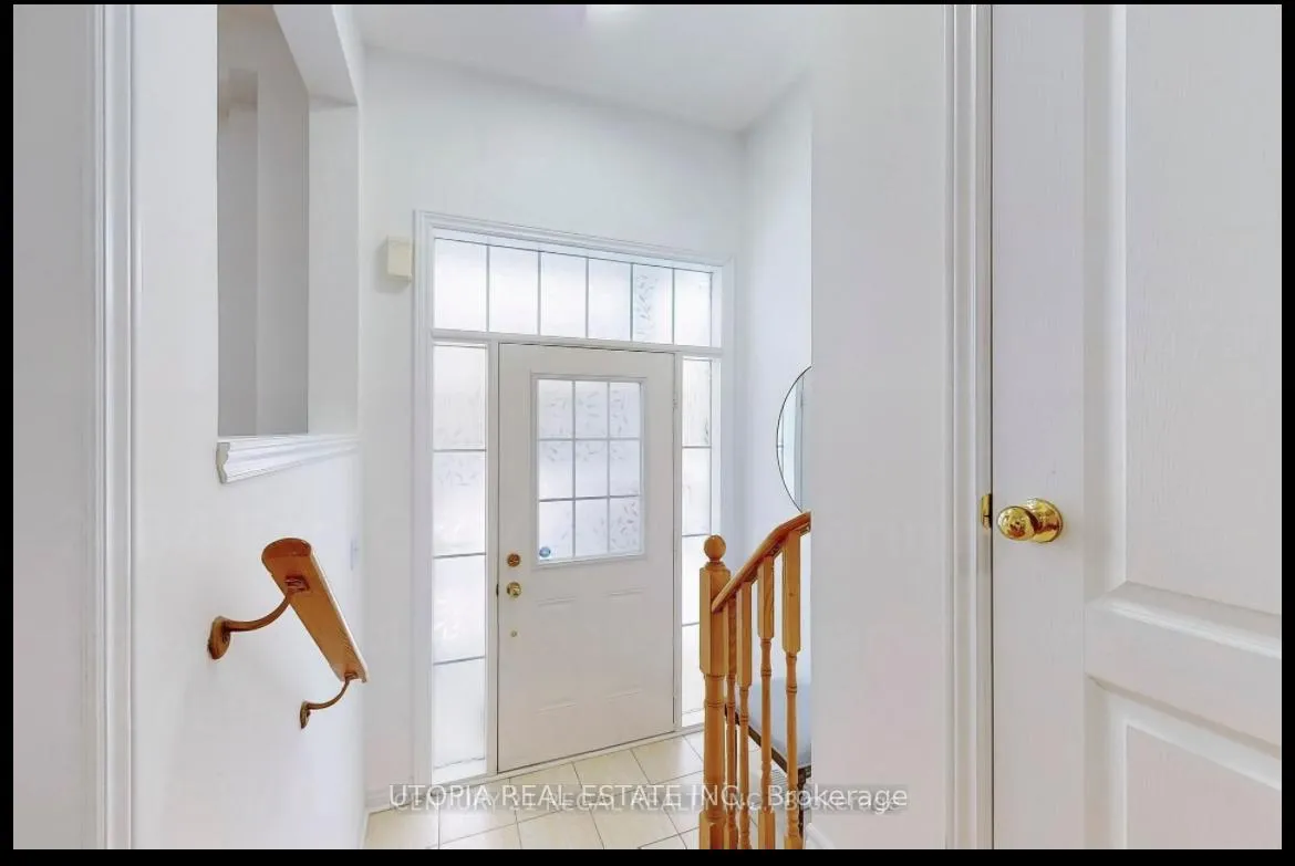 Photo 8 of 2484 Earl grey Avenue E, Pickering, Duffin Heights — HOMEH