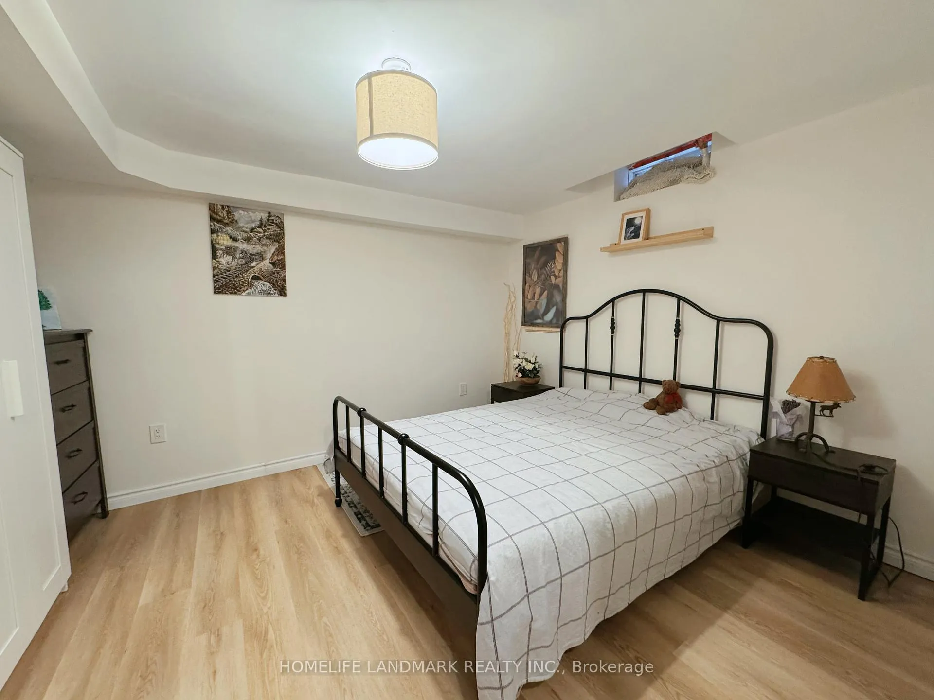 Photo 6 of 37 Park Place Drive, Markham, Greensborough — HOMEH