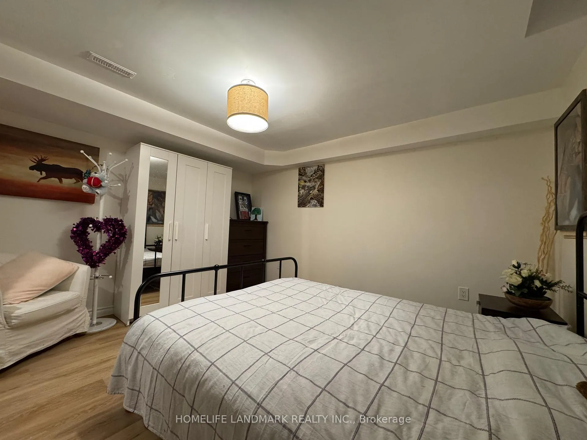 Photo 7 of 37 Park Place Drive, Markham, Greensborough — HOMEH