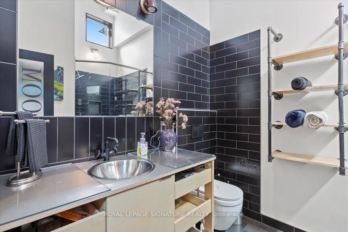 Photo 23 of Unit 1, 982 Kingston Road, Toronto, East End-Danforth — HOMEH